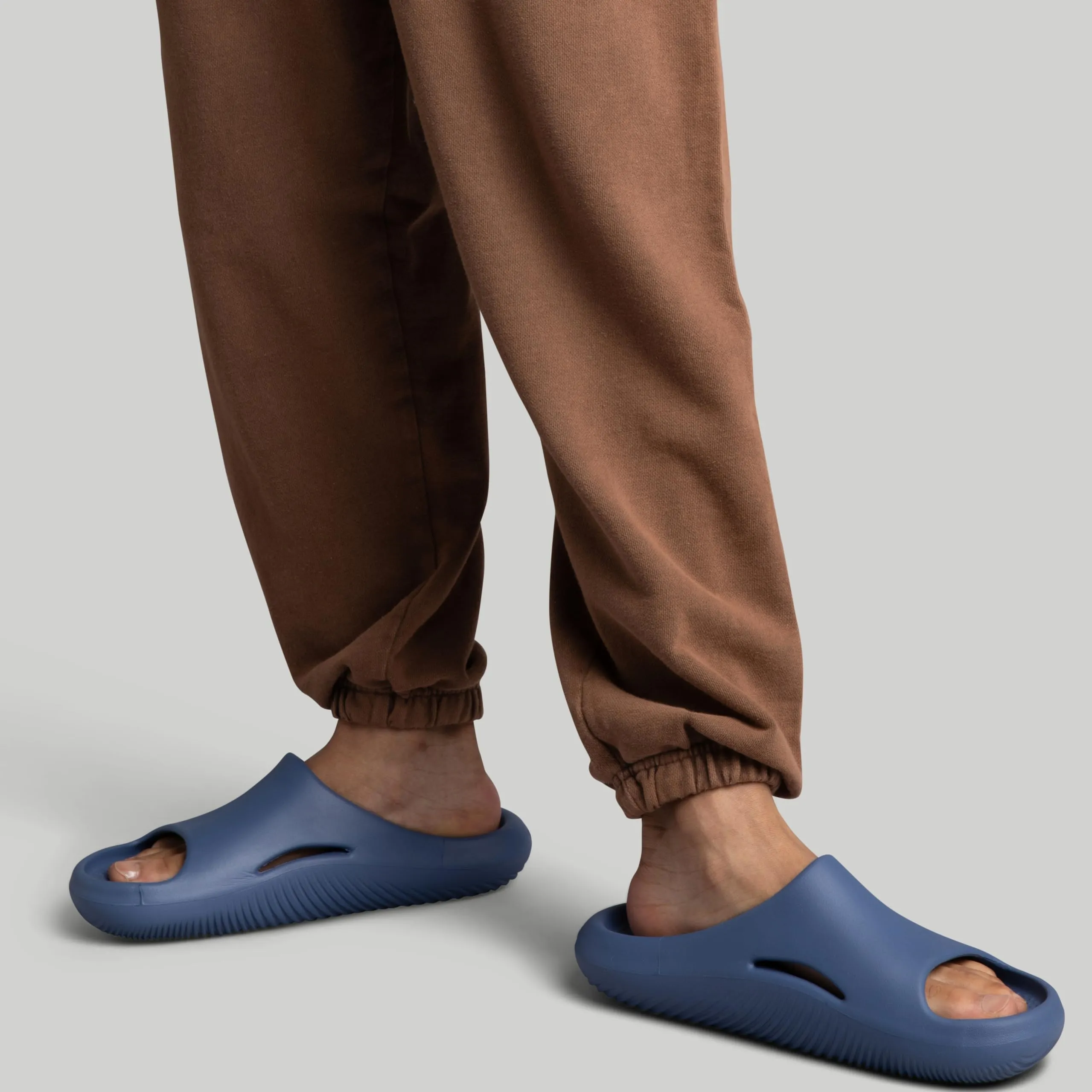 Crocs Mellow Recovery Ciabatta, Atmosphere, Unisex, EU 48-49 - immagine 2