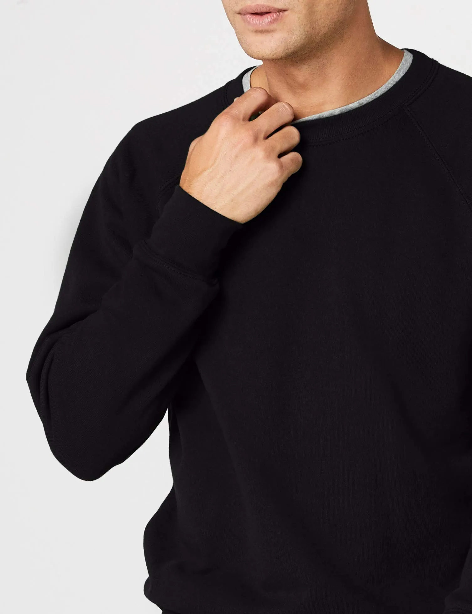 Fruit of the Loom Raglan Sweatshirt, Black, Medium - immagine 4