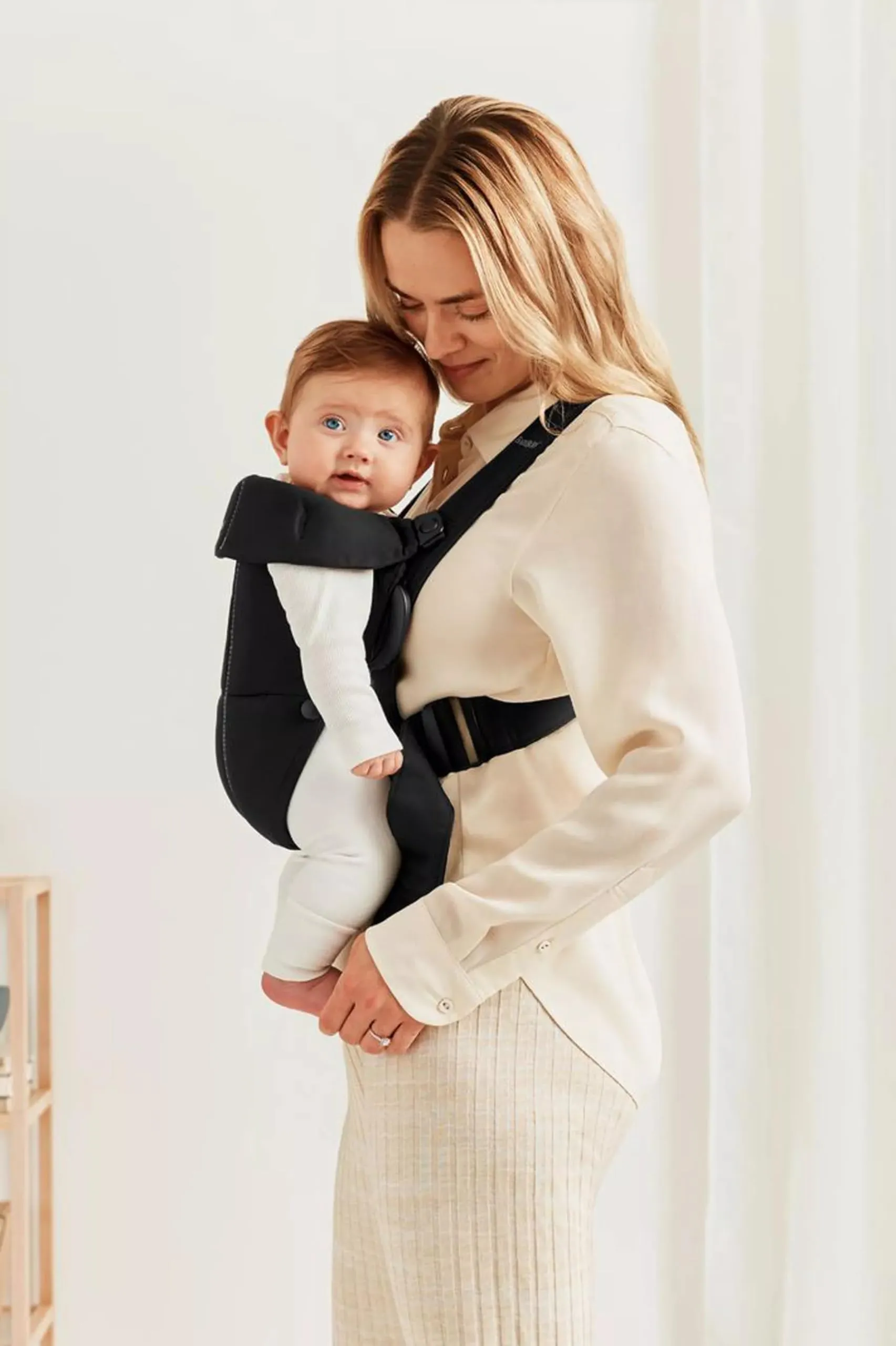 BabyBjörn Marsupio Mini Tessuto, Nero - immagine 3