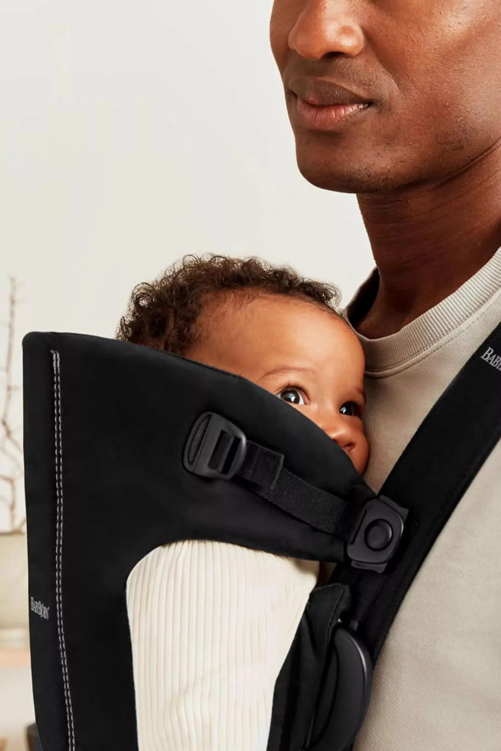 BabyBjörn Marsupio Mini Tessuto, Nero - immagine 6