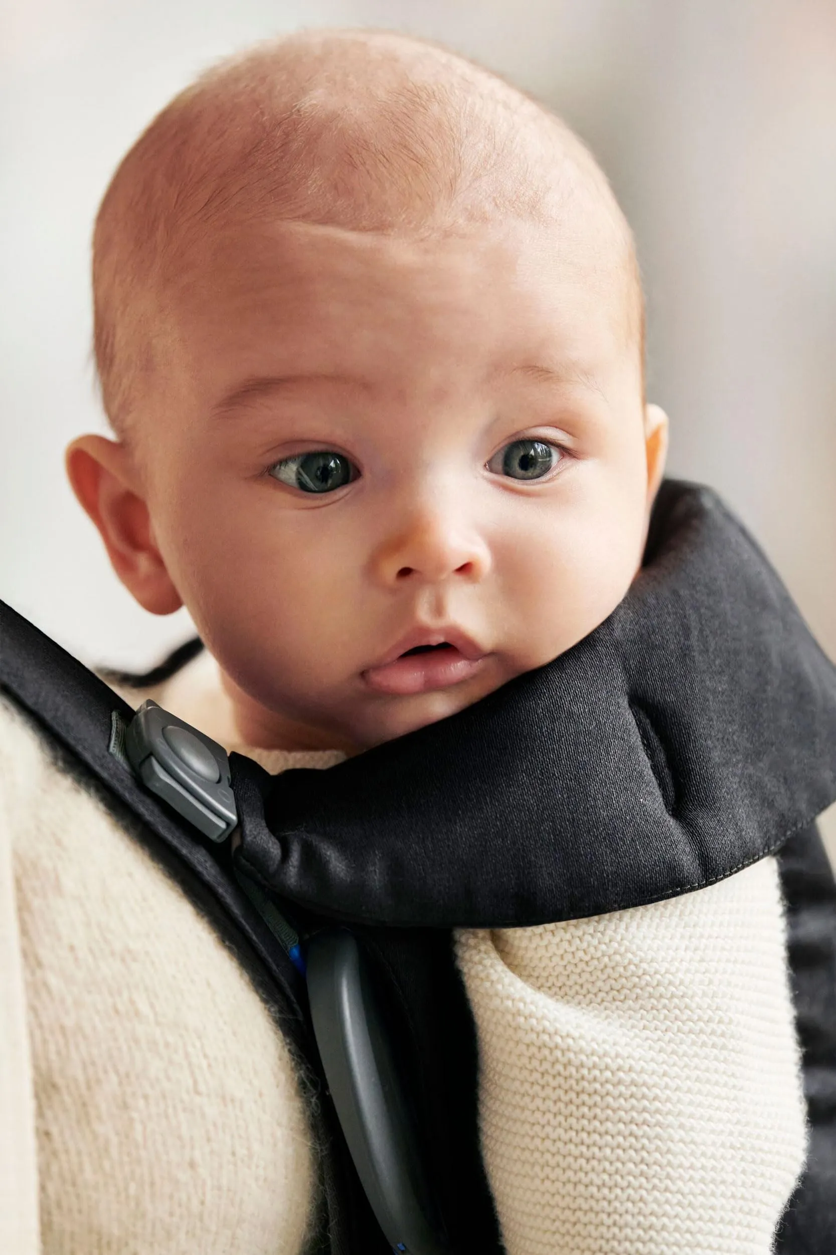 BabyBjörn Marsupio Mini Tessuto, Nero - immagine 9
