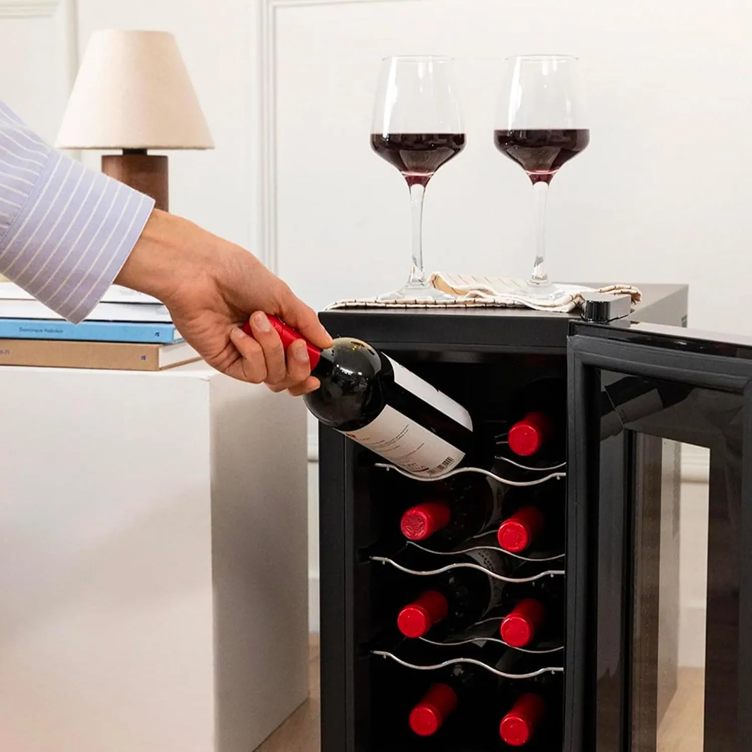 Wintem Cantinetta Frigo per Vini 12 Bottiglie 65W, Display LED, Temperatura Regolabile 12-18°C, Auto Defrost, 35L, Nero - immagine 5
