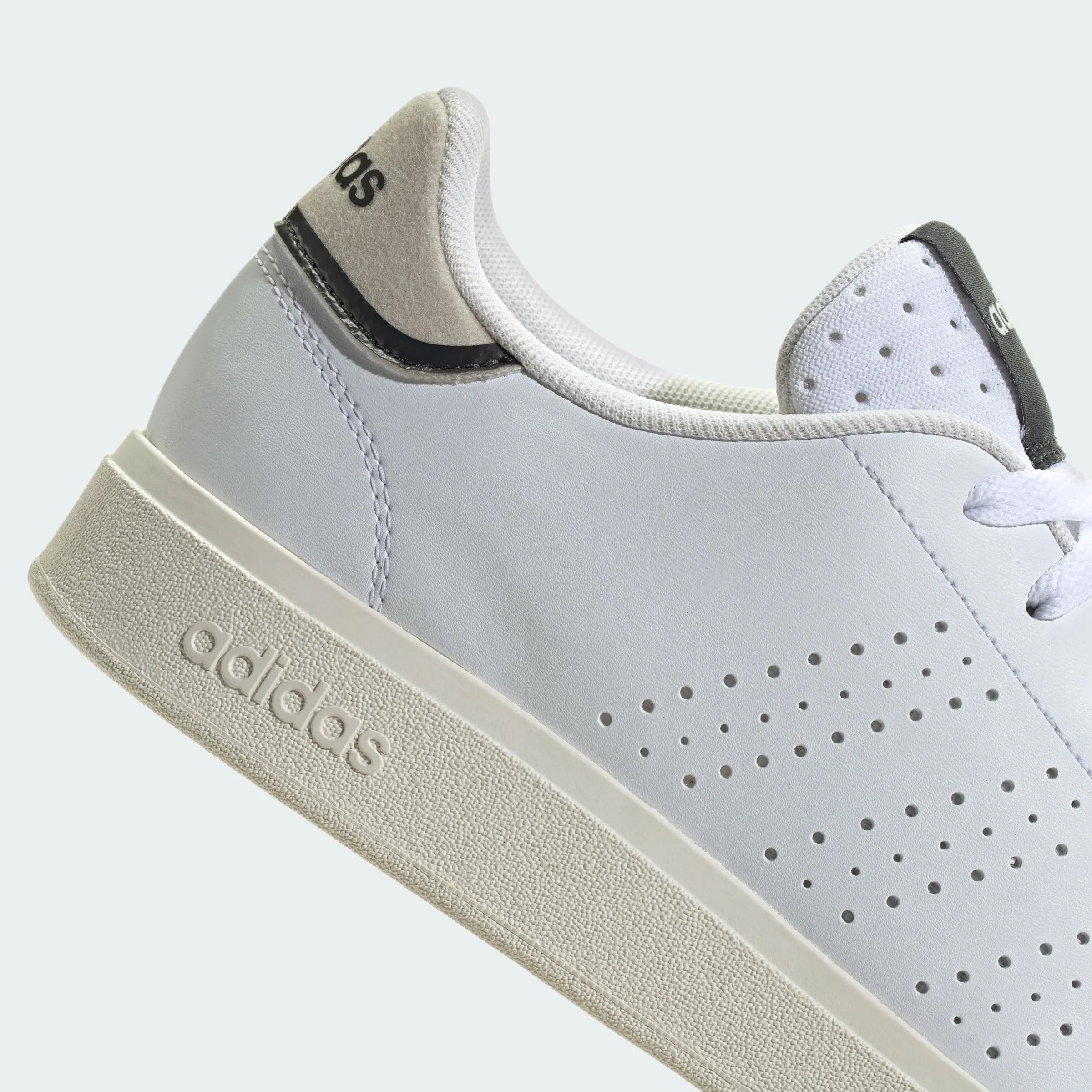 adidas Uomo Advantage Base 2.0 Shoes, Ftwr White/Ftwr White/Wonder Alumina, 38 2/3 EU - immagine 4