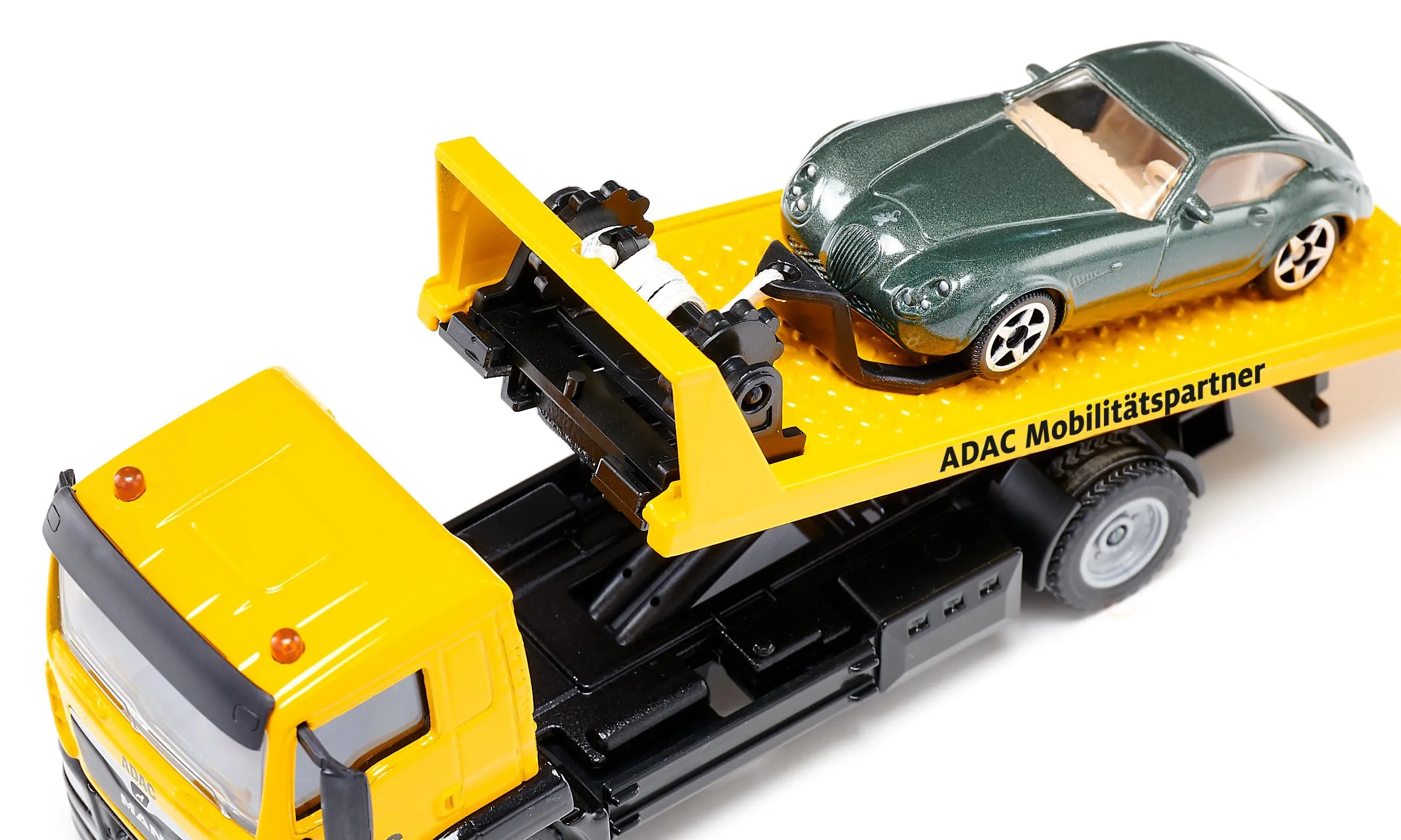 Siku 2722, Carro Attrezzi MAN ADAC, Inclusa Auto Giocattolo, 1:55, Metallo/Plastica, Giallo, Fedele all'Originale, Verricello a Cavo Estensibile, Piattaforma di Trasporto Inclinabile e Abbattibile - immagine 3