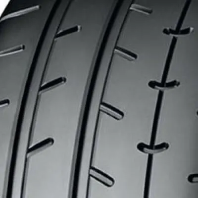 Yokohama Advan A052A ( 325/30 R19 105Y XL ) - immagine 1