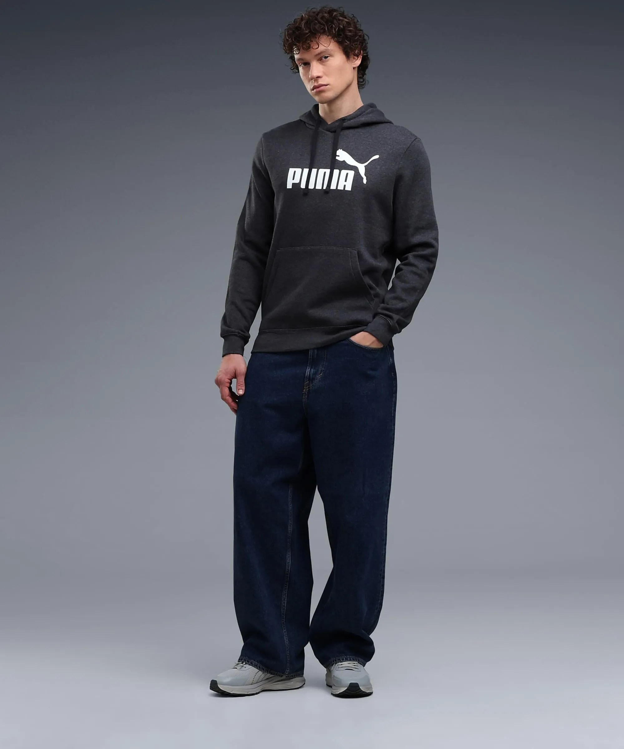 PUMA Felpa con Cappuccio Essentials con Logo N. 1 da Uomo XL, Dark Gray Heather - immagine 3