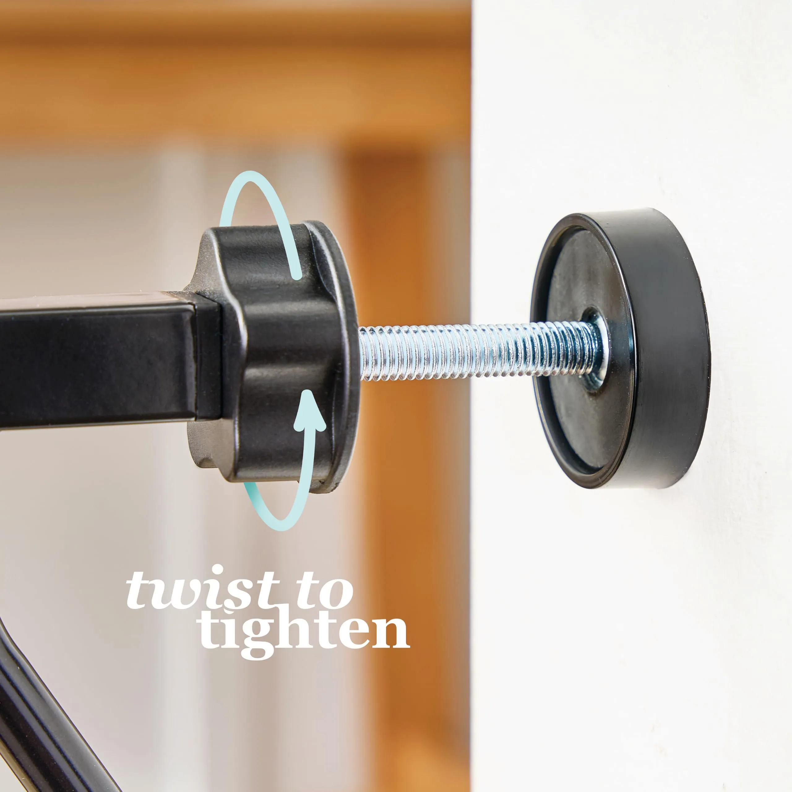Regalo Safety Easy Step Baby Gate for Doorways & Bottom of Stairs, Fits Openings 73.6-95.5cm (Extension Included) Pressure Mounted for Babies, Toddlers & Pets, Black - immagine 7