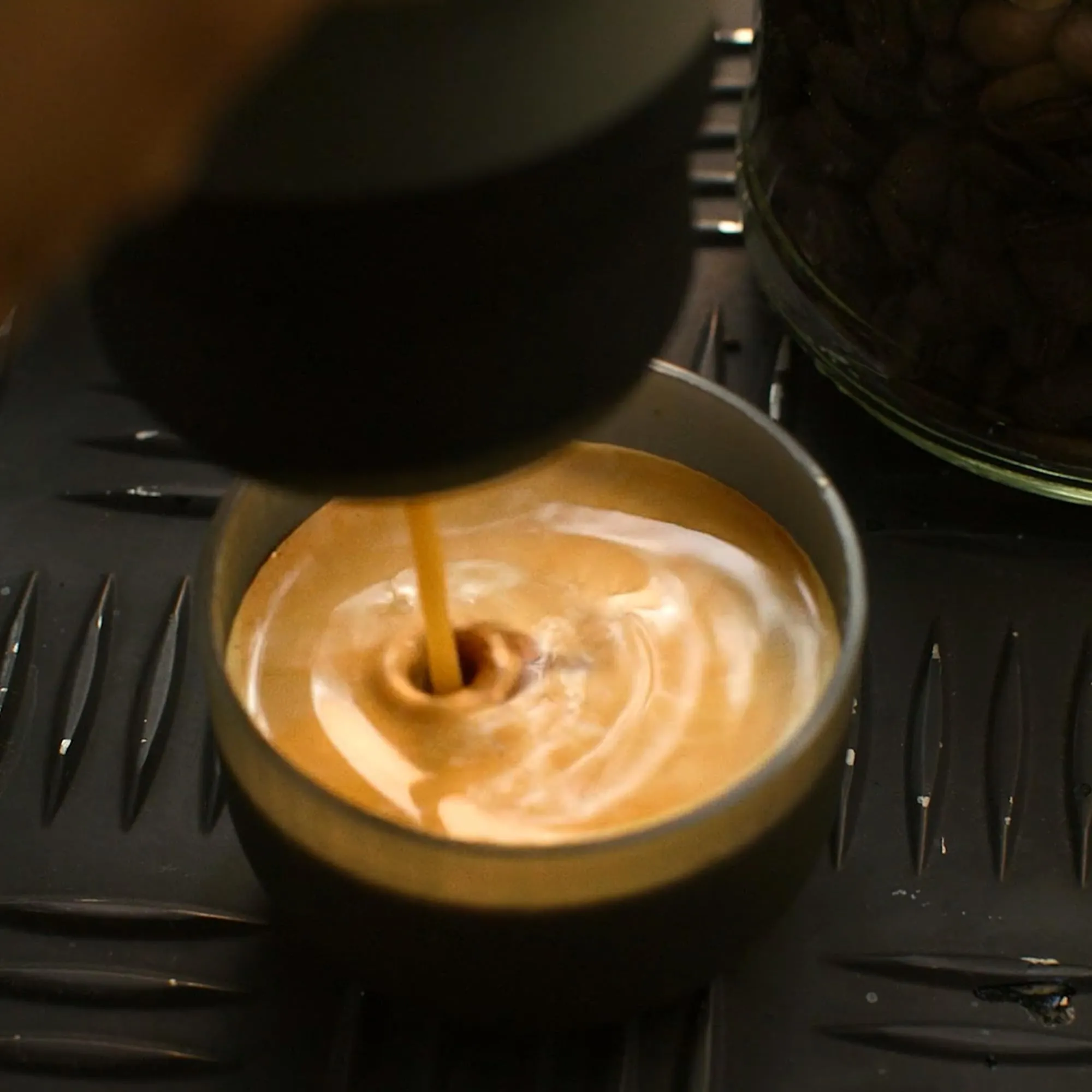 WACACO Minipresso GR2 Macchina caffe, A azionamento manuale, Gray Olive - immagine 5