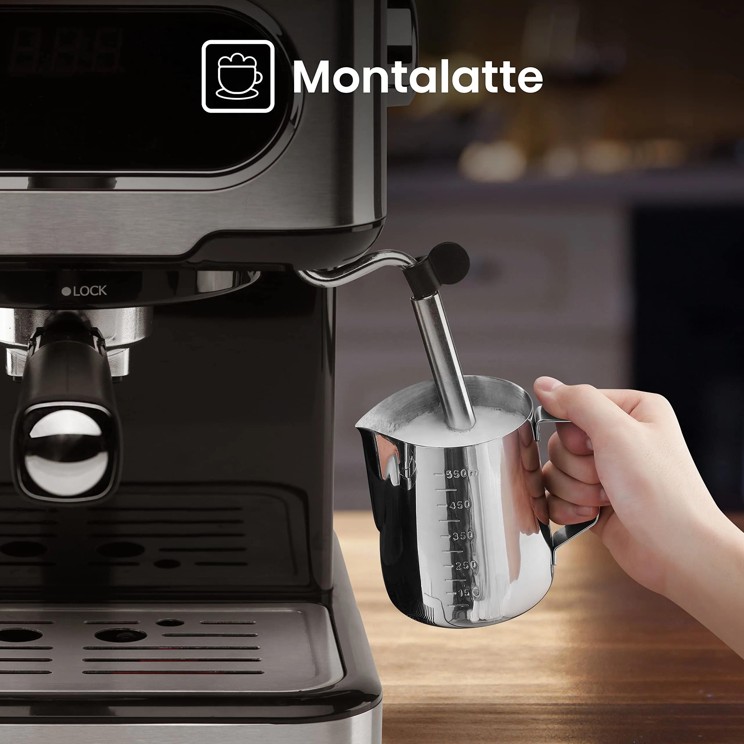 Hisense, HESCM15DBK, Macchina da caffè espresso manuale, macinato e compatibile con cialde ESE 44 mm, Pressione 15 bar, Schermo Touch, 1100W, Silver, 27.4x30x27.2 cm - immagine 3