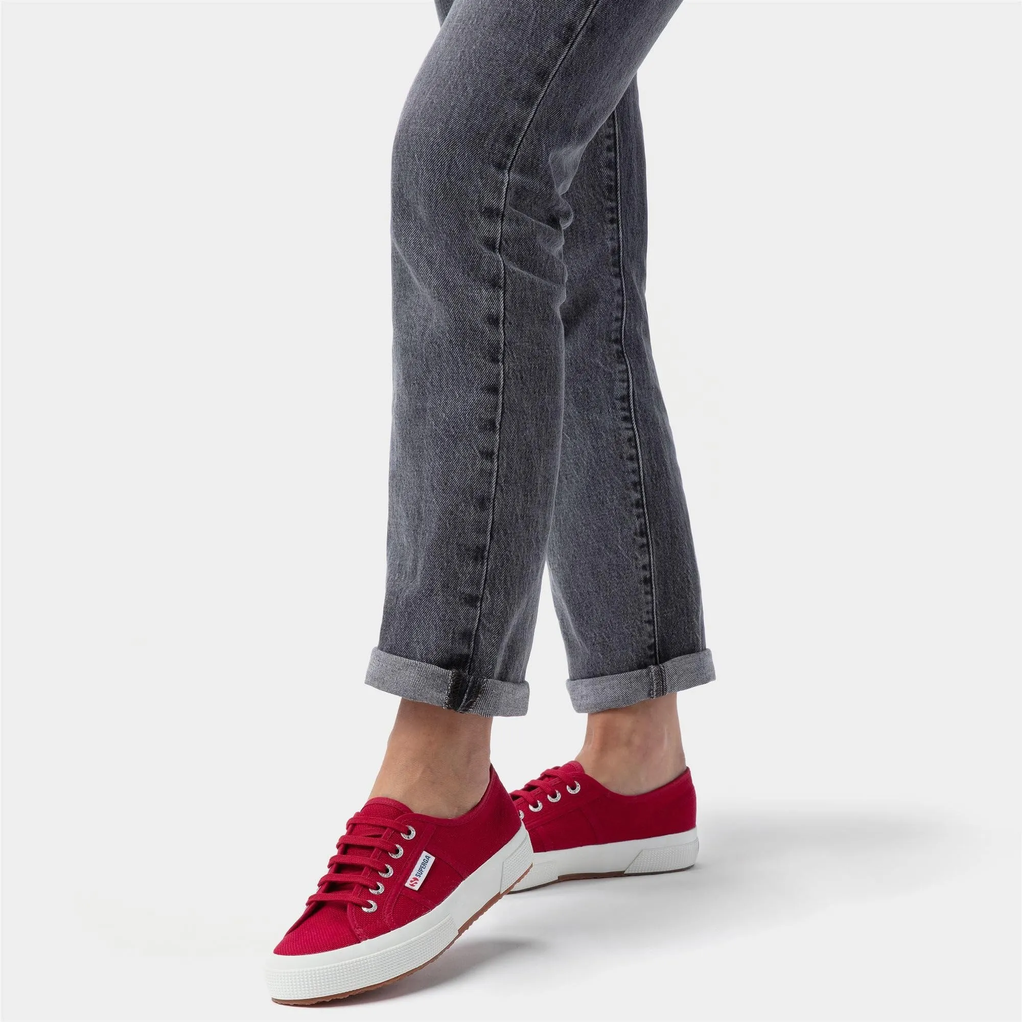 SUPERGA 2750-cotu Classic, Scarpe da ginnastica basse Unisex - Adulto, Red Dk Scarlet 104, 44.5 EU - immagine 2