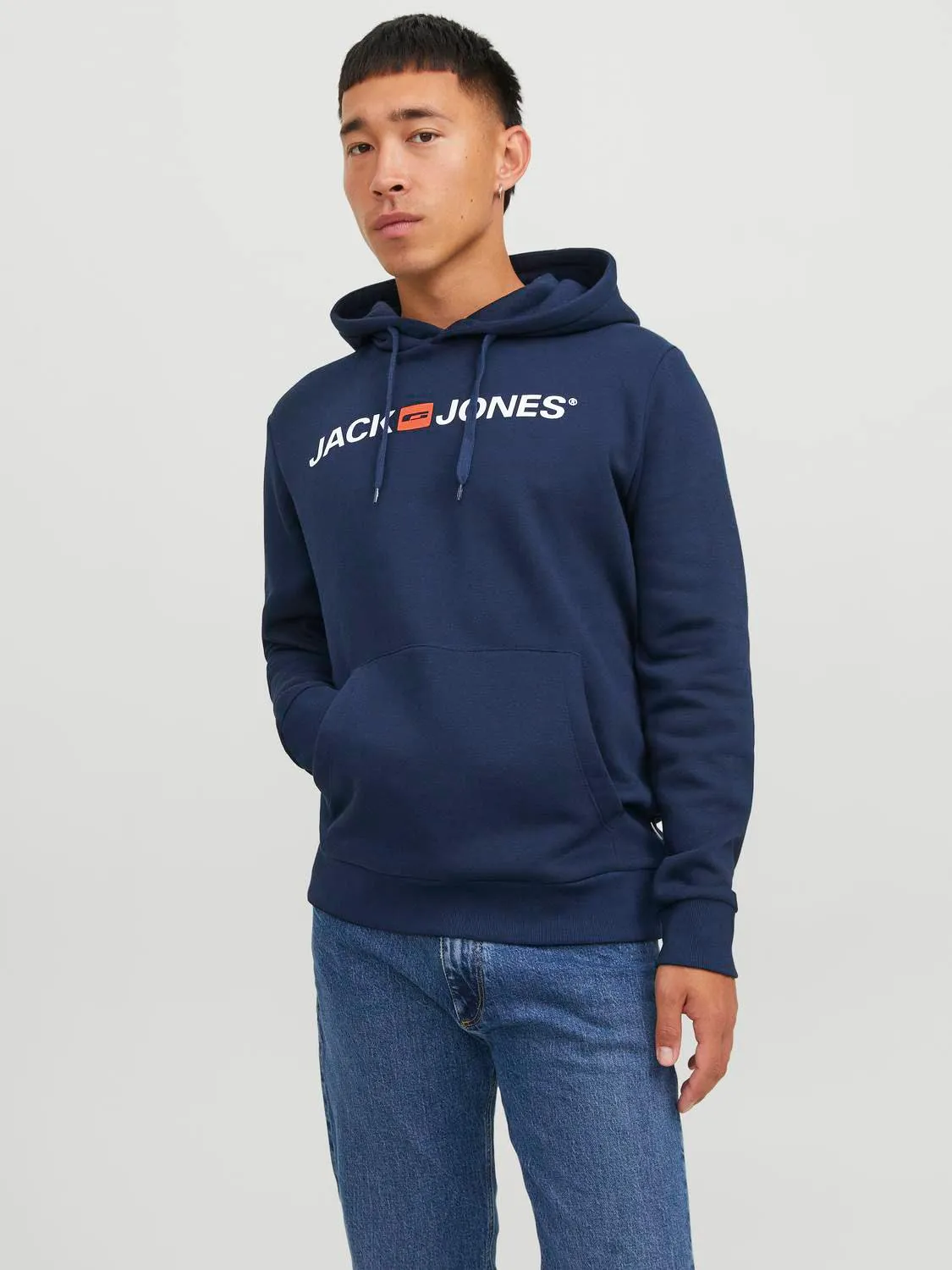 JACK & JONES - Felpa da uomo con cappuccio e logo, Blu (Insignia Blue/Reg Fit), XXL - immagine 2