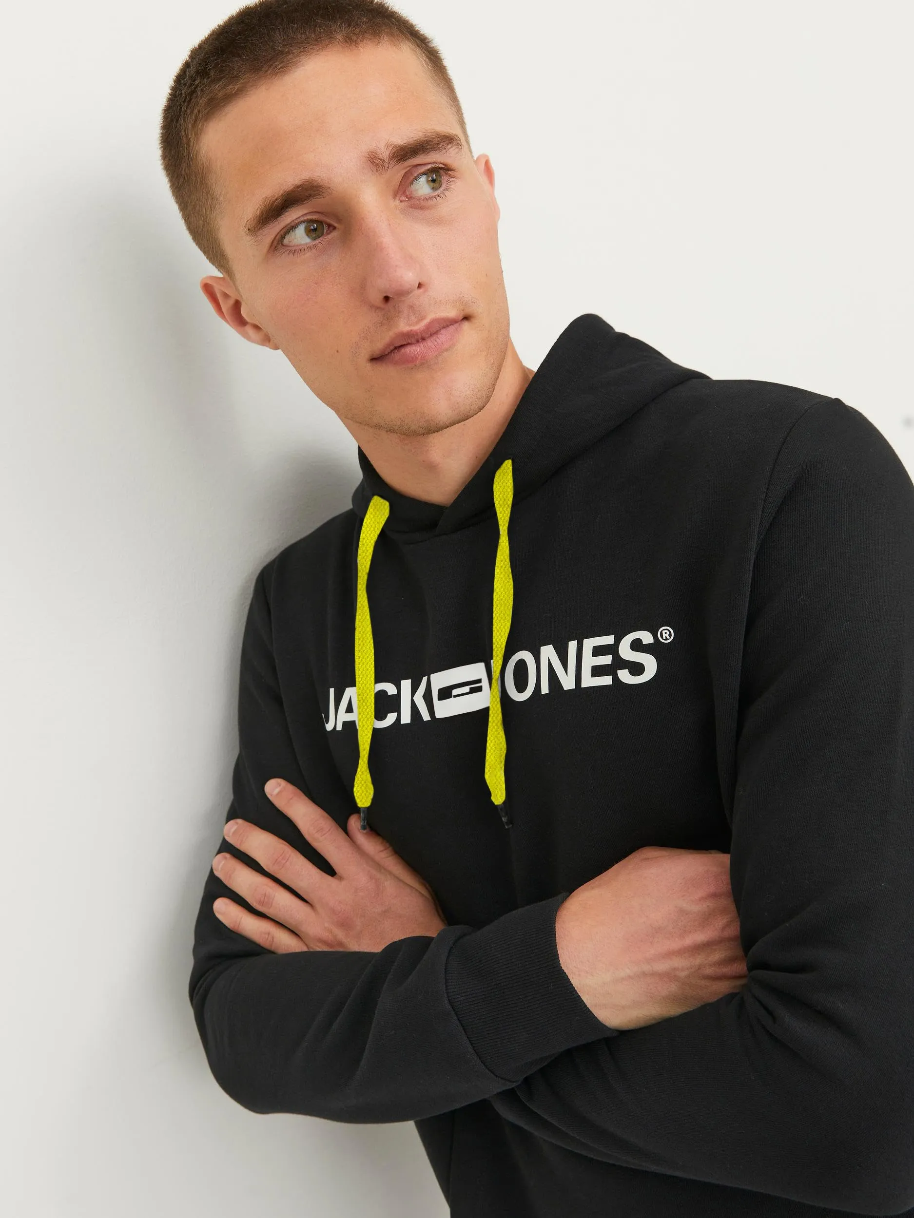 JACK & JONES Felpa con Cappuccio con Logo Male, Nero (Safety Yellow/Reg Fit), M (EU) Uomo - immagine 3