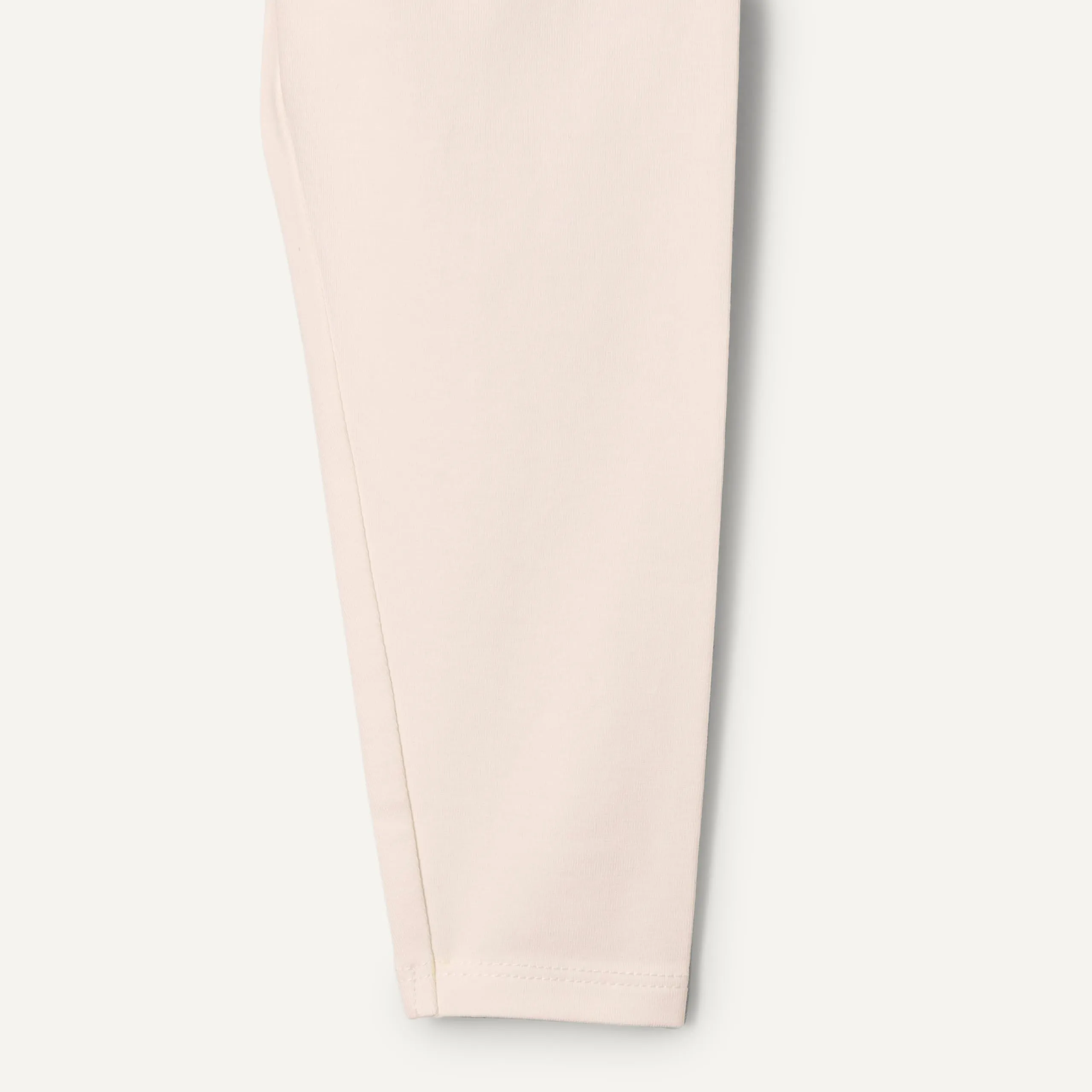 Amazon Essentials x Sofia Grainge Leggings alla Caviglia Traspiranti in Cotone Bambine e Ragazze, Confezione da 3, Avorio/Blu Chiaro/Blu Marino Scuro, 4 Anni - immagine 3