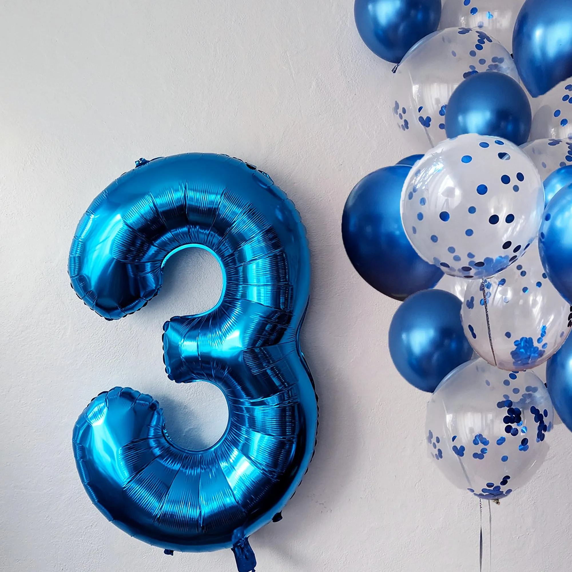 FUNFEST Palloncini 20° Compleanno Blu Giganti 100cm - immagine 3