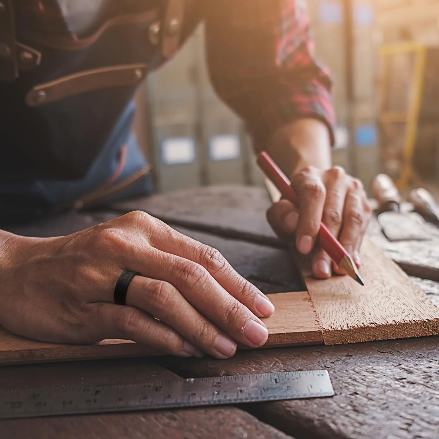 King Will Anelli in silicone da uomo, larghezza 8 mm, fascia di fidanzamento in gomma traspirante, design interno Heatbeat, anello comodo, nero, V 1/2(64.64mm), Silicone, Nessuna pietra preziosa - immagine 5