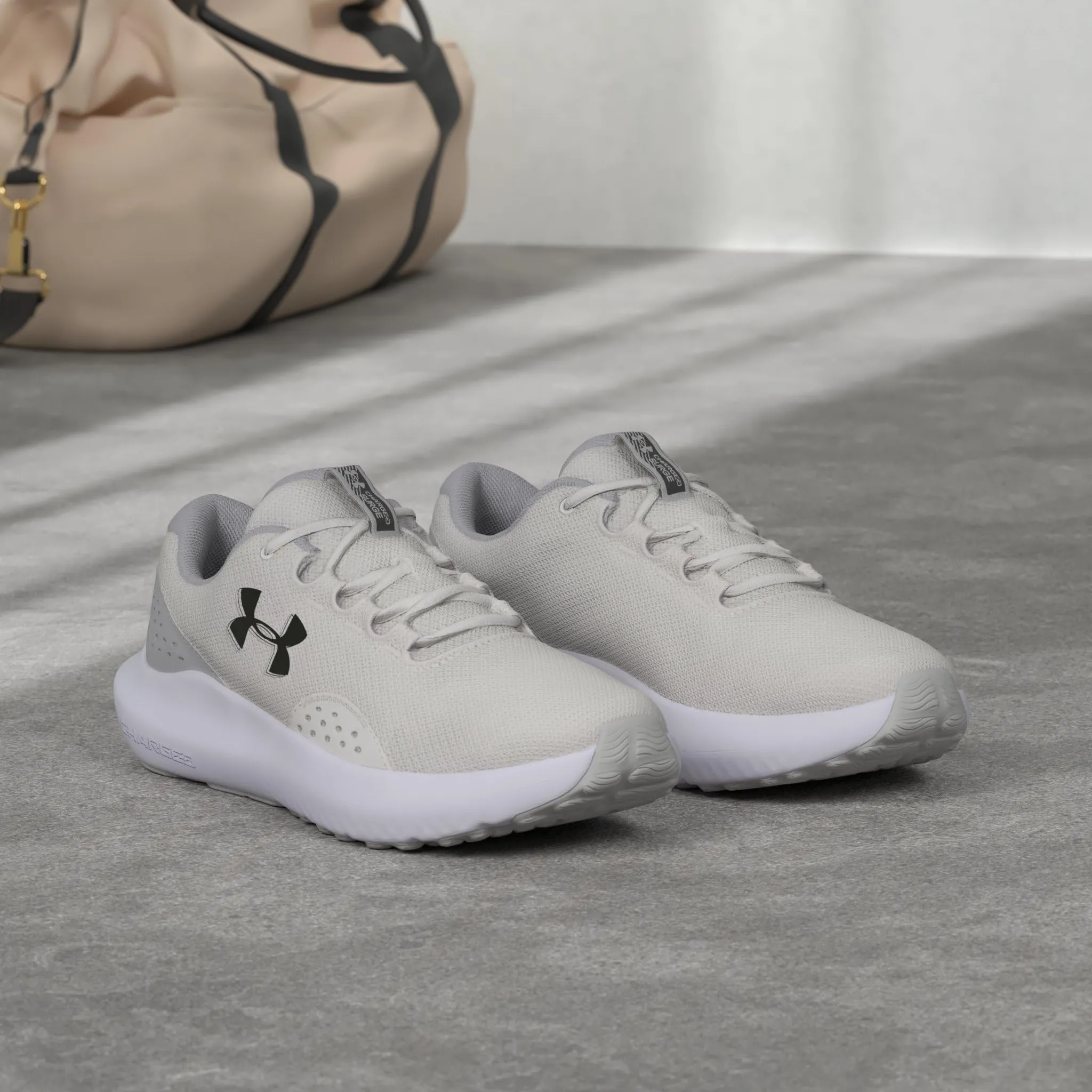 Under Armour Ua Charged Surge 4, Scarpa da corsa Uomo, White Halo Gray Black, 40.5 EU - immagine 5