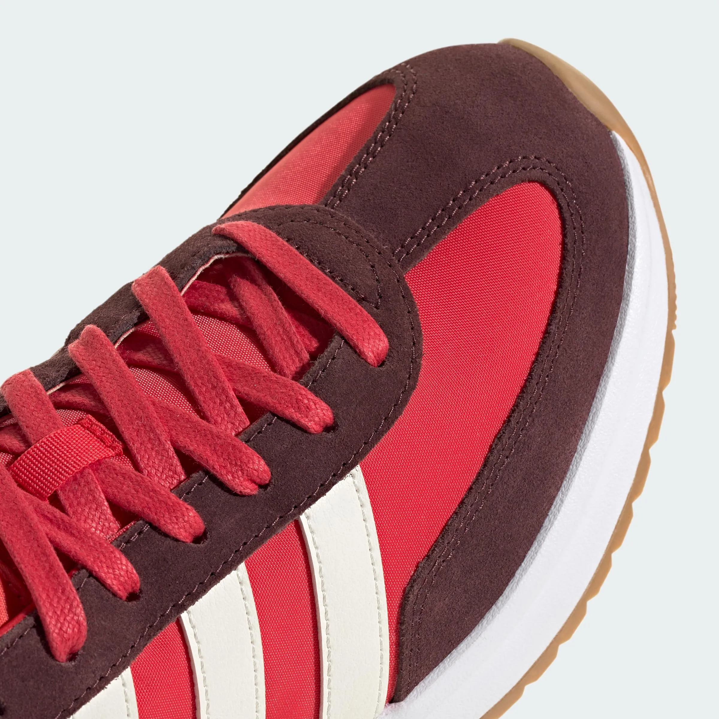 adidas Uomo Run 70S 2.0 Shoes, Pure Ruby/Core White/Aurora Ruby, 42 2/3 EU - immagine 7