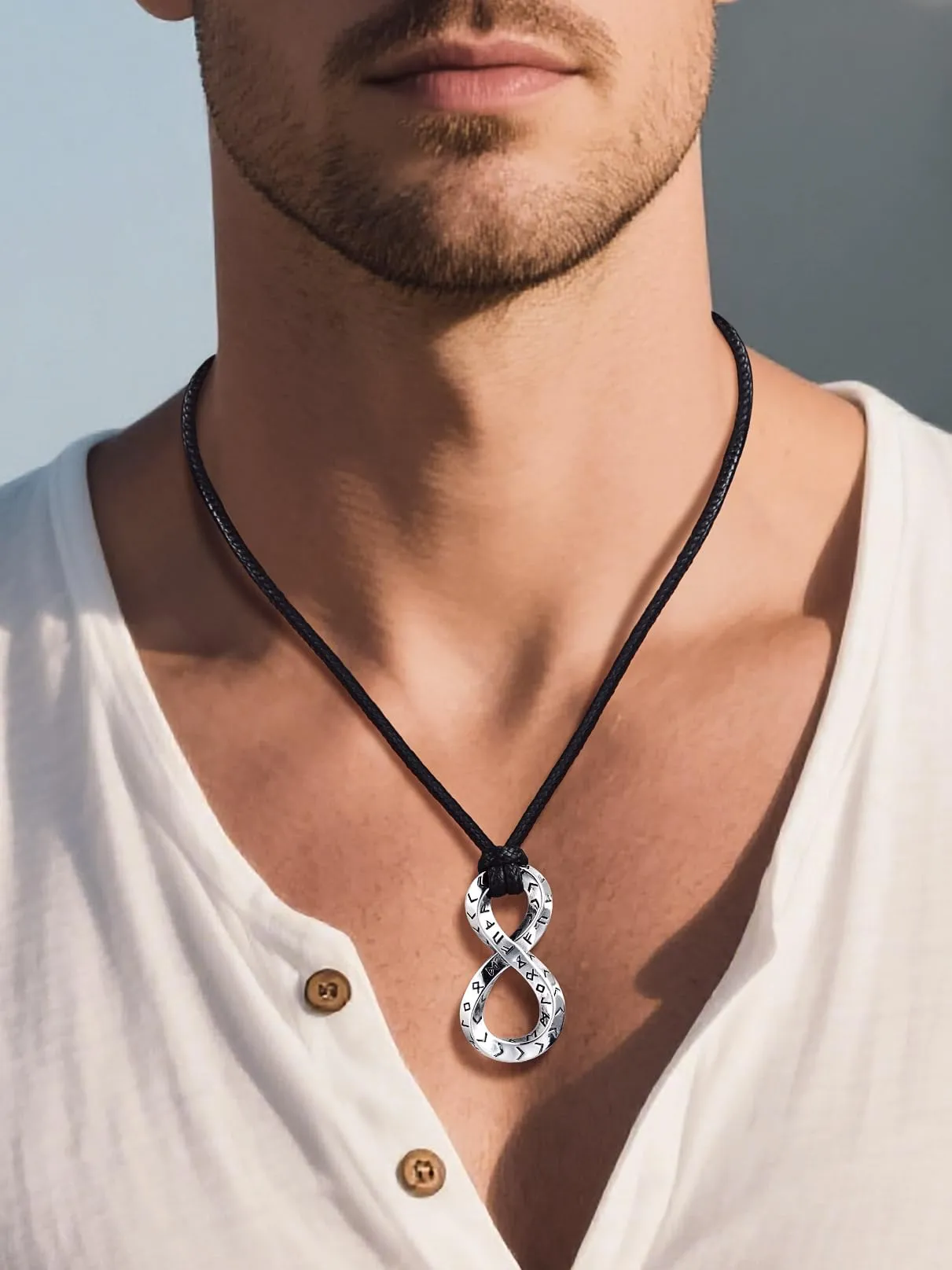 Bandmax Collana Uomo Runa Vichinga in Acciaio Inossidabile/Nero, Ciondolo runico Mobius Infinito con Catena in Pelle Intrecciata Nera Amuleto Gioielli Vichinghi per Donna e Uomo - immagine 3