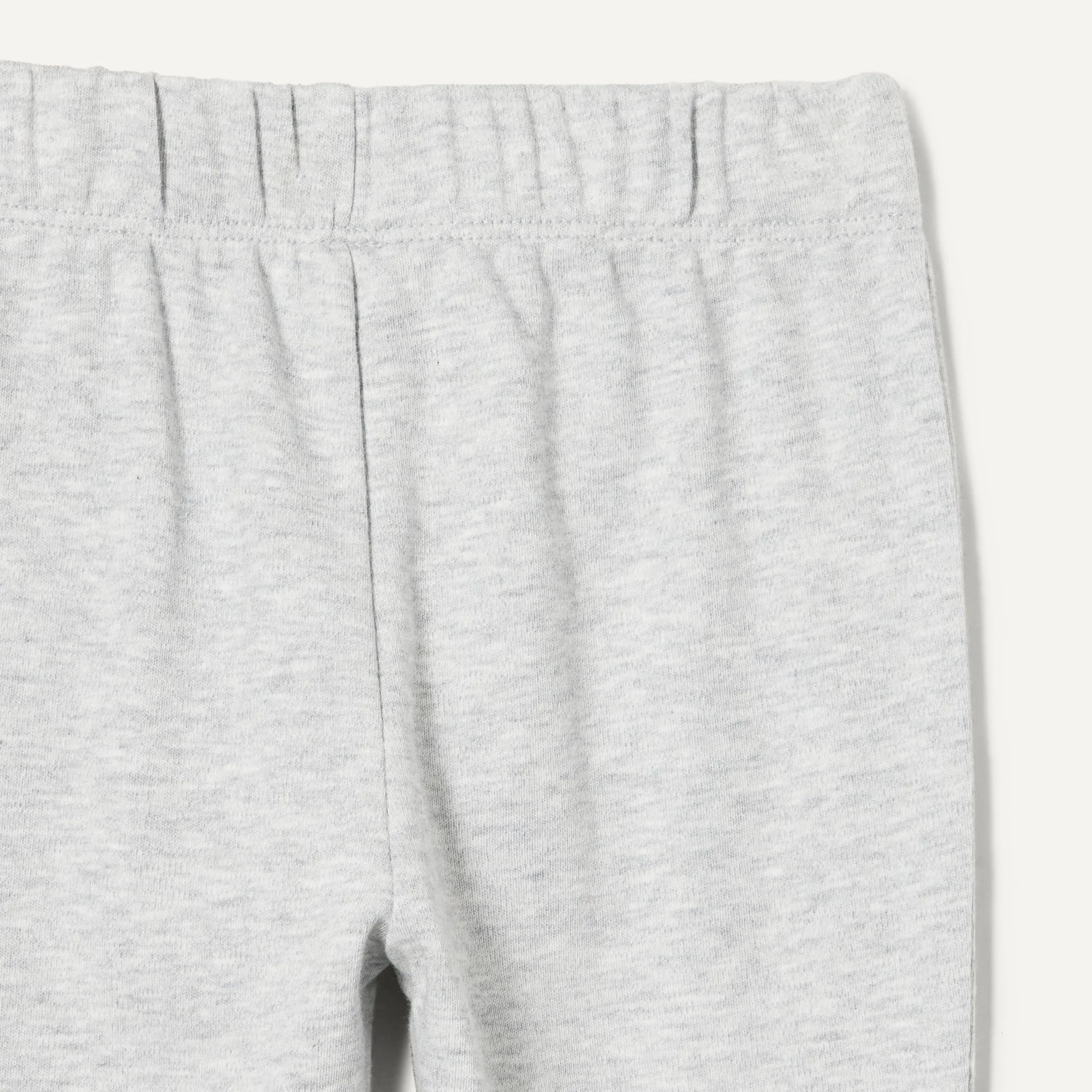 Amazon Essentials Pantaloni Senza Chiusura in Cotone Unisex Bambini e Ragazzi, Pacco da 3, Grigio Chiaro Puntinato/Nero/Righe, 4 anni - immagine 4