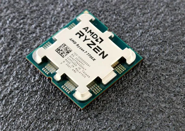 Amd CPU Ryzen 7, 7700x, AM5, 4.50ghz 8 Core, Cache 32mb, 105w, Wof 100-100000591wof - immagine 1
