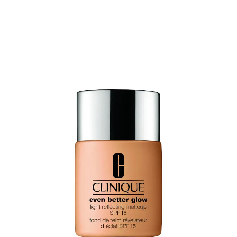 Clinique Even Better Glow SPF 15 - Fondotinta Illuminante SPF 15 - WN 44 Tea - immagine 1