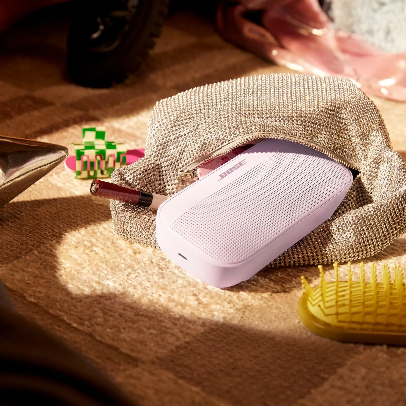 Bose SoundLink Flex (2ª Gen) Altoparlante Portatile Bluetooth Alta Fedeltà, 12 h Autonomia, Speaker Portatile Stereo Impermeabile e Antipolvere, Rosa Floreale – Edizione Limitata - immagine 6