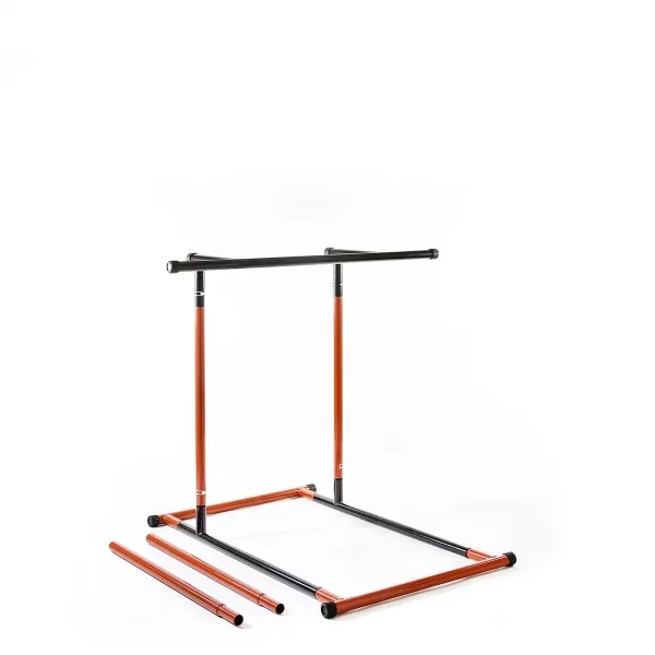 Stazione per trazioni e fitness Innovagoods - Supporta fino a 110 kg - Altezza regolabile - Guida agli esercizi inclusa - Borsa per il trasporto - 114-191x120 cm - Nero e arancione - immagine 1