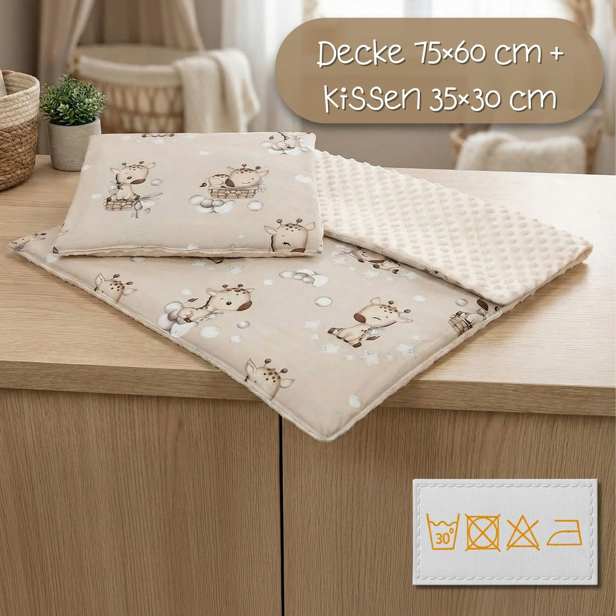 Totsy Baby Copertina per carrozzina per bambino invernale con tessuto felpato 75x60 cm + cuscino 35x30 cm - Coperta per bambini, copertina da coccole per passeggino neonati all'aperto, Orsacchiotti - immagine 2