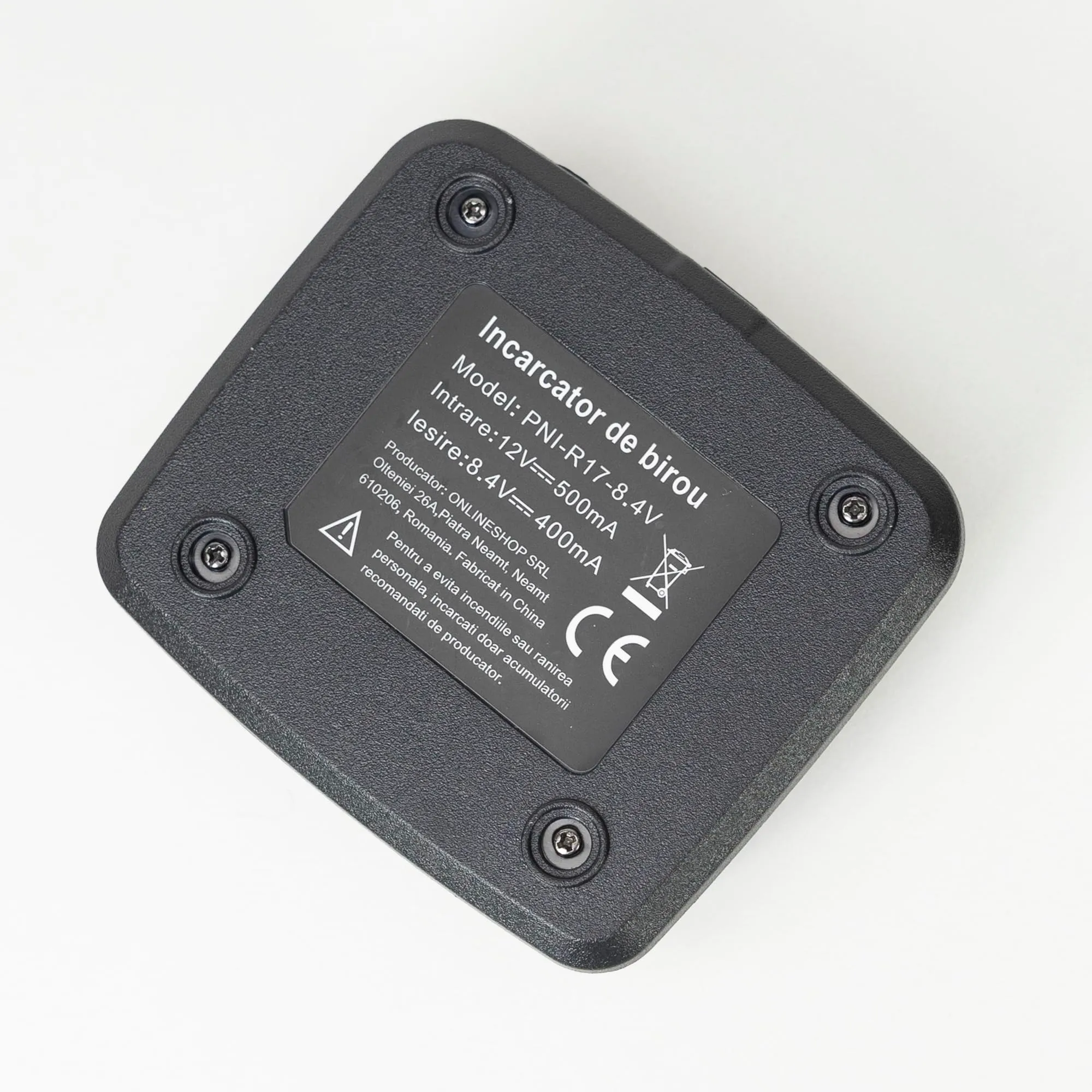 Kit di 6 stazioni radio portatili PNI PMR R17 446 MHz, 0,5 W, 16 canali PMR e 50 CTCSS e 104 toni DCS, programmabili, Li-Ion 2200 mAh, IP68 - immagine 8