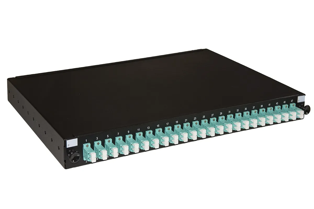 Pannello Fibra Ottica 19 Con 24 Adattatori Lc Duplex Om3 Profondita 250 Mm Colore Nero - immagine 1