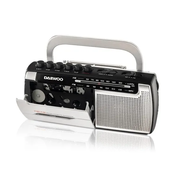 Registratore a cassette radio AM/FM Daewoo - Alimentazione a batterie - Jack da 35 mm - Microfono integrato - Altoparlante integrato - Maniglia per il trasporto - Grigio - immagine 1