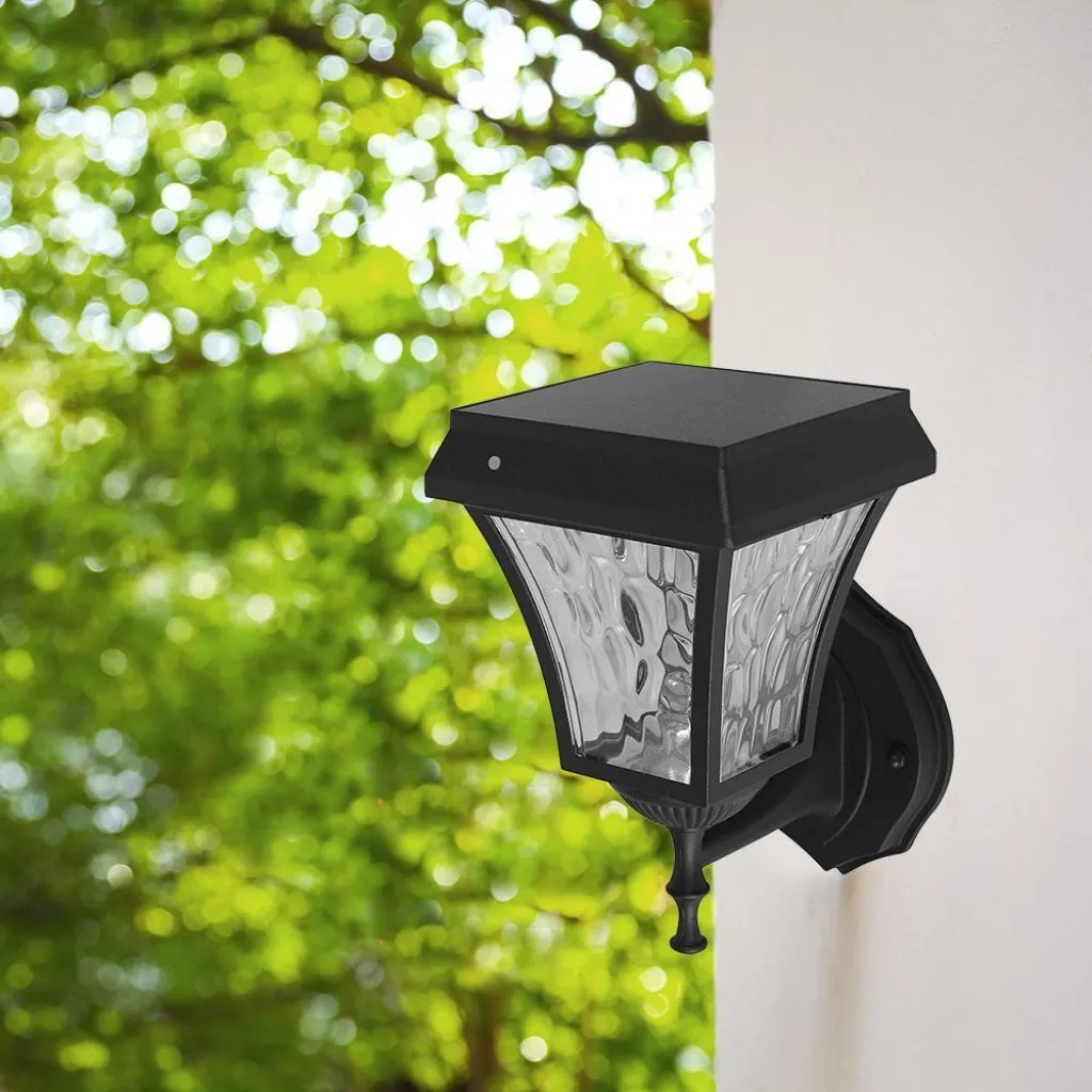 V-TAC PRO Lampada LED Solare Samsung da Muro Colore Nero Opaco 3in1 IP65 - immagine 1