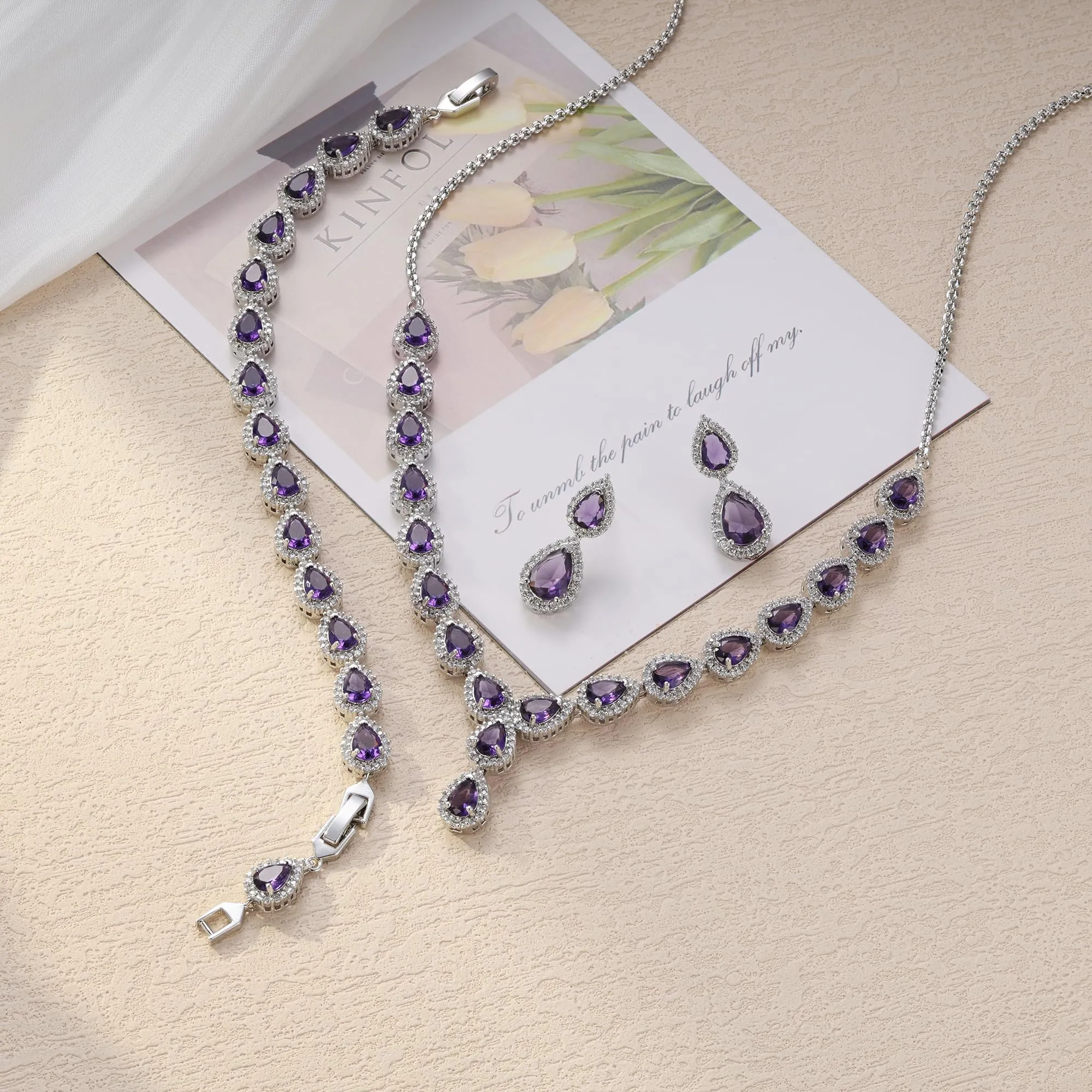 Clearine Gioielli Donna 3-Set Matrimonio Parure per Sposa - Elegante e Splendente Nuziale zircone Infinito Figure 8 Y-Collana Orecchini Braccialetto Pendenti Set Viola Argento-Fondo - immagine 4