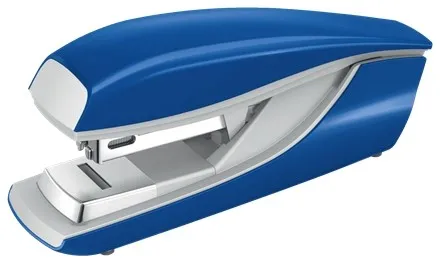 Cucitrice metallica Petrus 236 - Fino a 30 fogli - La pinzatura piatta può essere inchiodata - Colore blu - immagine 1