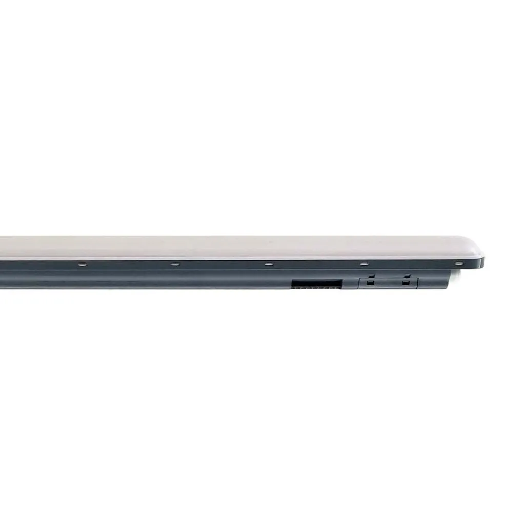 V-TAC Plafoniera LED Impermeabile 36W 120LM/W con Sensore X-Series 120cm Copertura Satinata 6500K IP65 - immagine 1