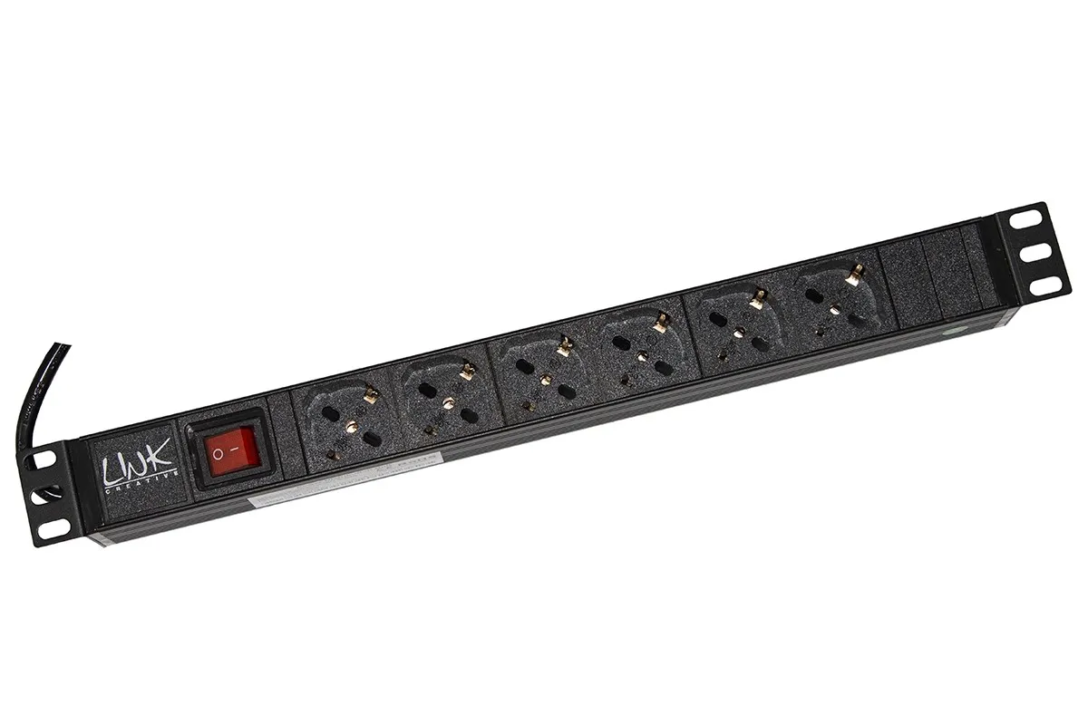 Multipresa Da Rack 19 6 Prese Universali Con Interruttore Spina Italiana 16A Colore Nero Viti Incluse - immagine 1