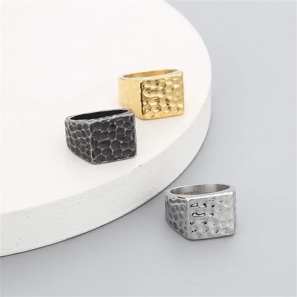 PAURO Uomo Acciaio Inossidabile Quadrato Vintage Anelli con Finitura Martellata Fascia di Fidanzamento Semplice e Liscia Argento Dimensione 14 - immagine 5