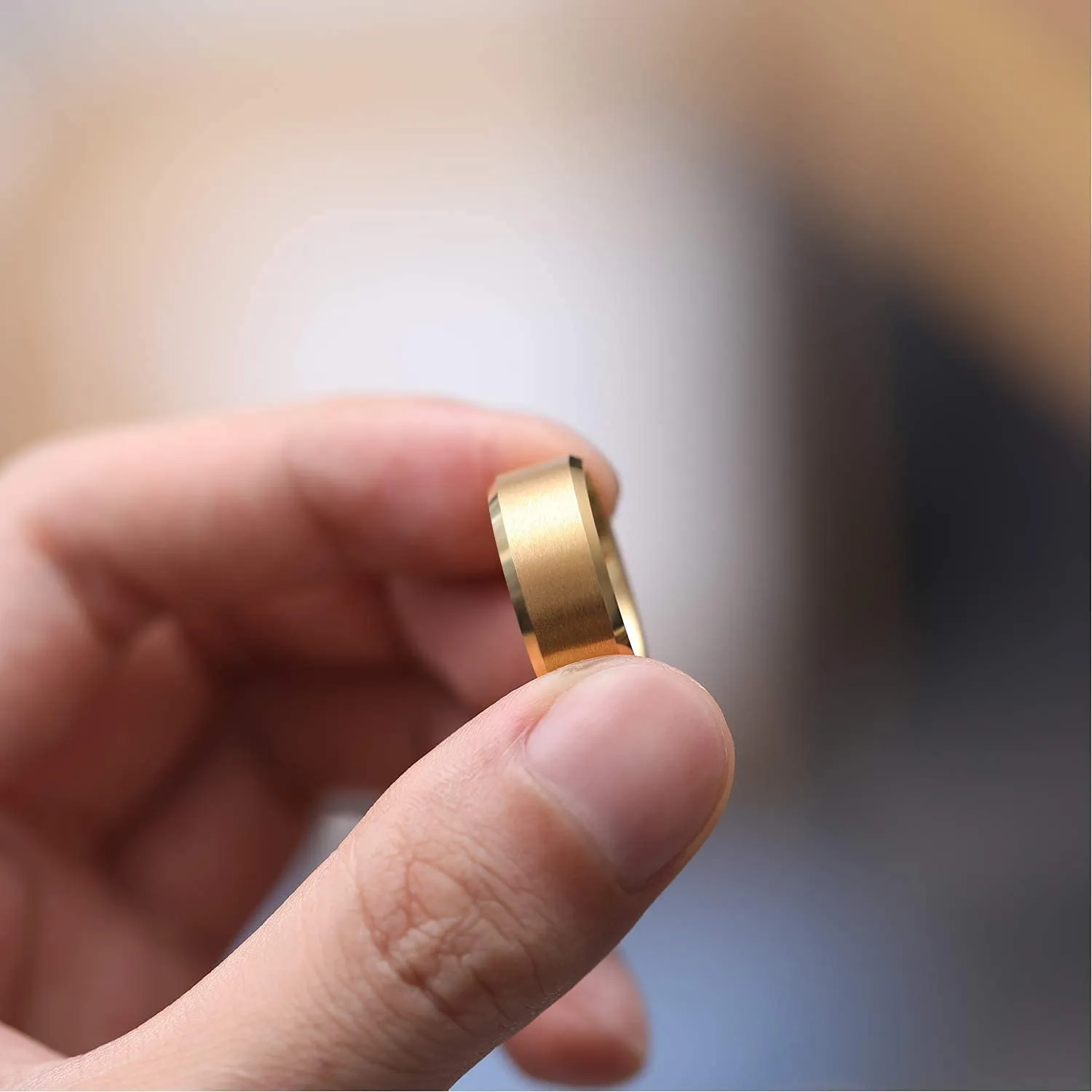 Zakk Anelli da uomo e donna in carburo di tungsteno Oro spazzolato anelli di fidanzamento fedi nuziali, 4mm 6mm 8mm (8mm,65 (20.7)) - immagine 3