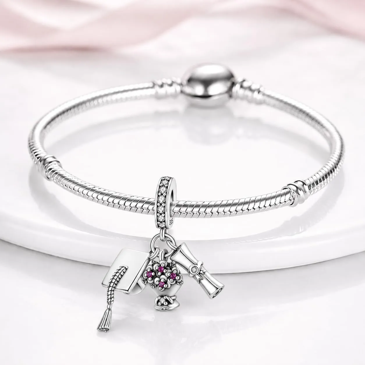 MariaFonte Charm Compatibile Tutte Marche Pendente Laurea Diploma Fiori Pergamena Cappello Compleanno Anniversario Ciondoli Originale Bead Argento 925 Portafortuna Cuore - immagine 4
