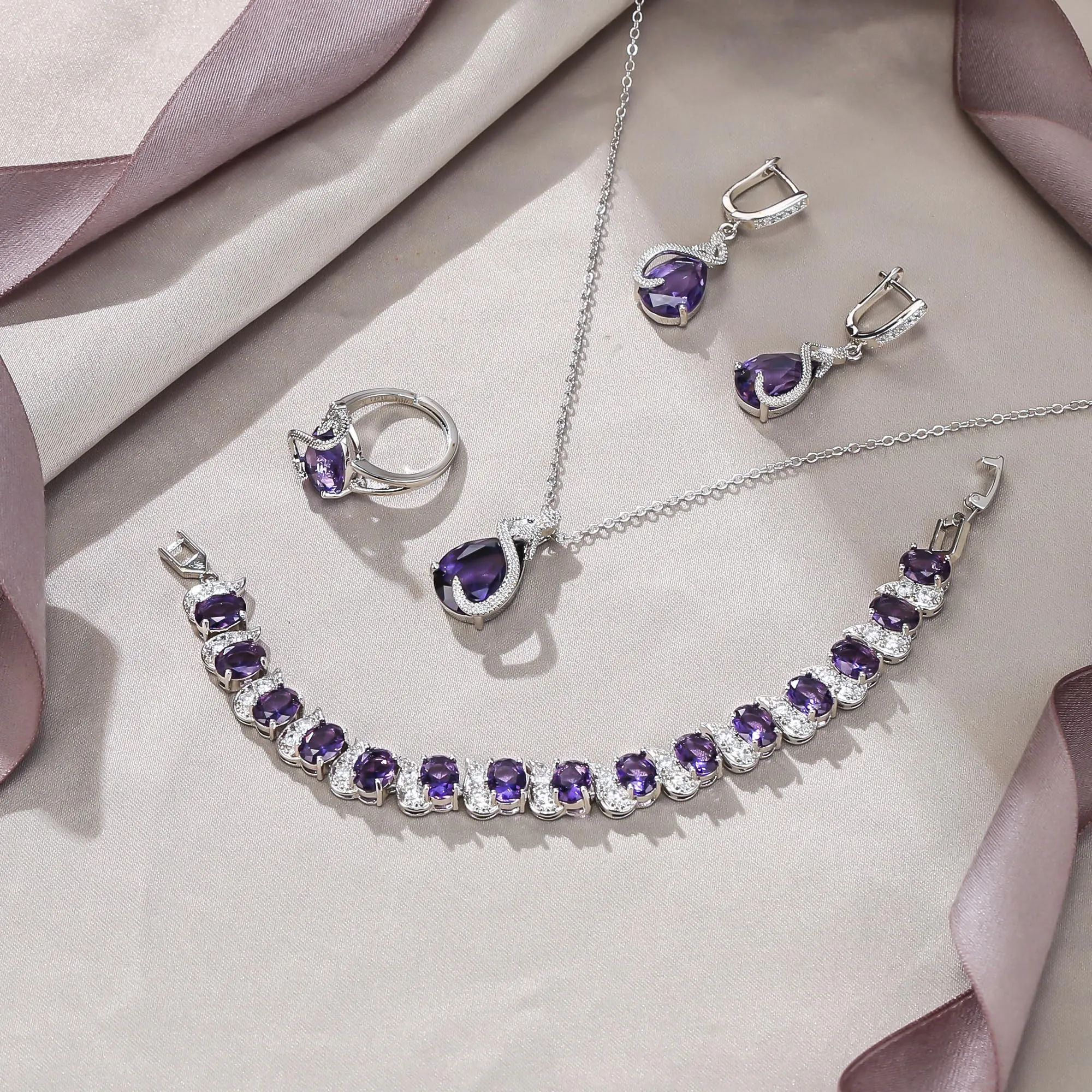 EVER FAITH Set di 4 orecchini a goccia, con zirconi cubici, per donne, matrimoni, feste, colore argento chiaro, Zirconia cubica, Ametista viola tono - immagine 4