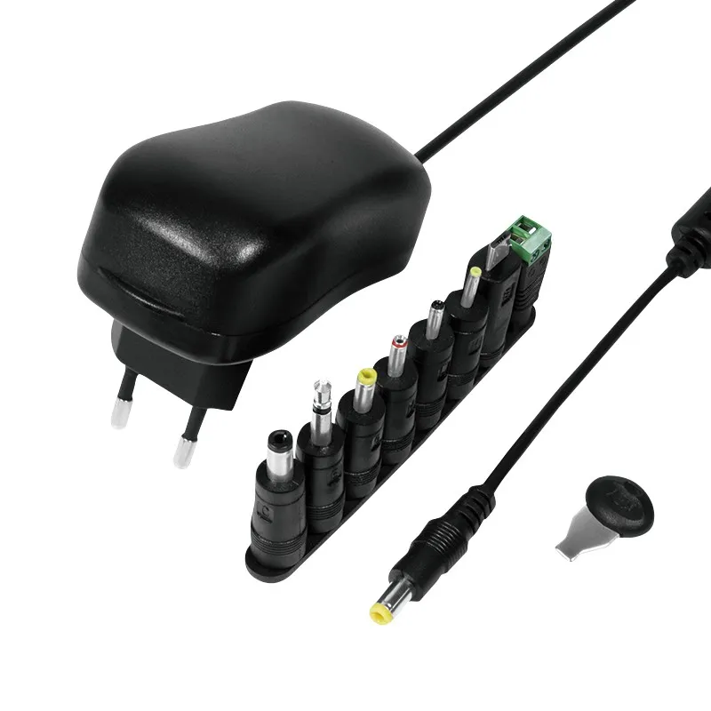 Alimentatore Universale 3-12 Volt 12 Watt Con 8 Connettori Intercambiabili - immagine 1
