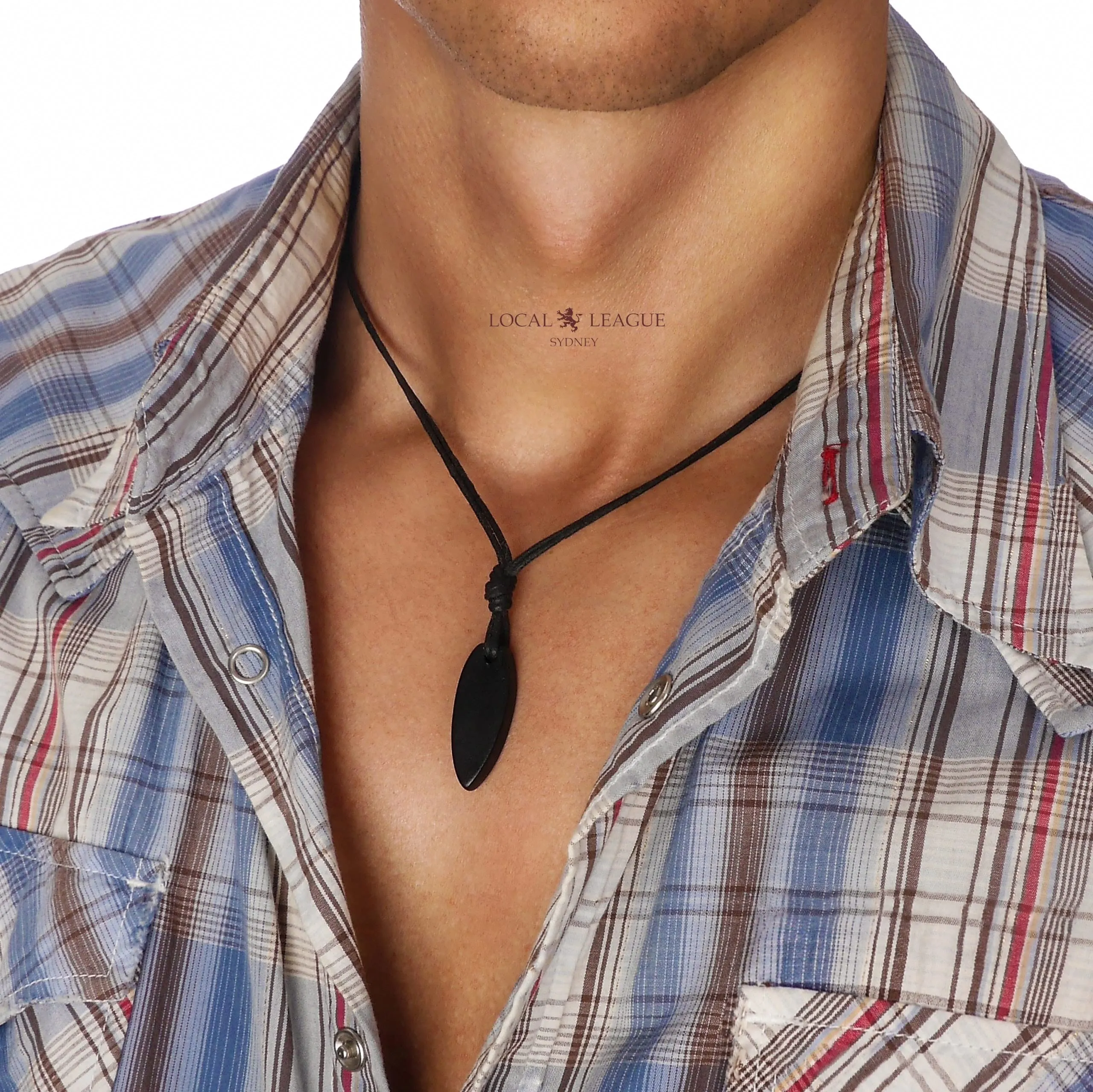 LOCAL LEAGUE Collana da Uomo con Ciondolo Nero TAVOLA DA SURF - Cordoncino di Cotone Cerato Corda per Fidanzato SPIAGGIA Surf Hawaii Vacanze Festival Festa Vacanza Discoteca 48 cm - immagine 3