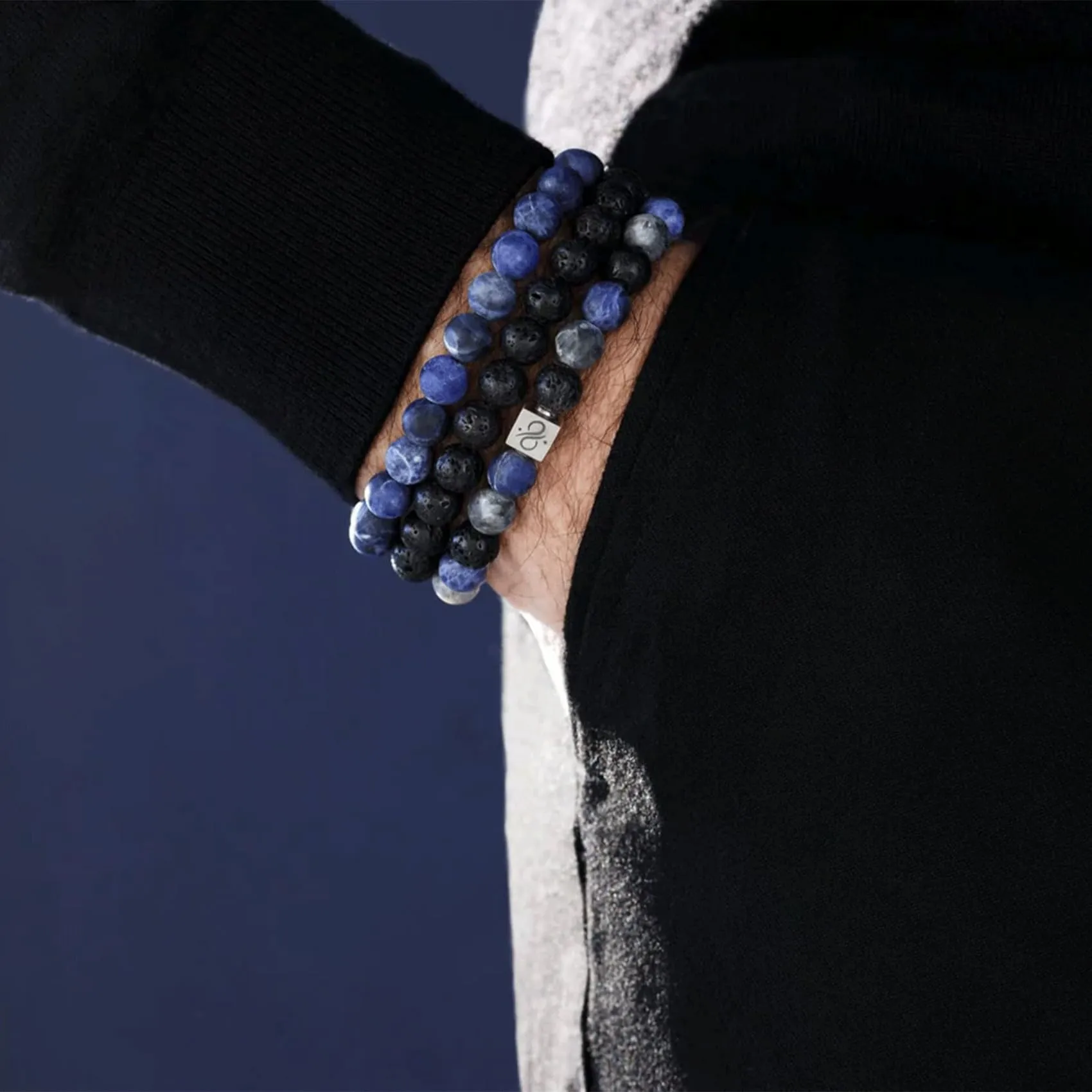Bracciale Occhio di Tigre per Uomo 8MM Bracciale con Perline in Pietra Naturale Set Braccialetti Elasticizzati in Pietra Lavica Bracciale Regolabile con Perline di Cristallo Nero per Uomo Donna Regali - immagine 4