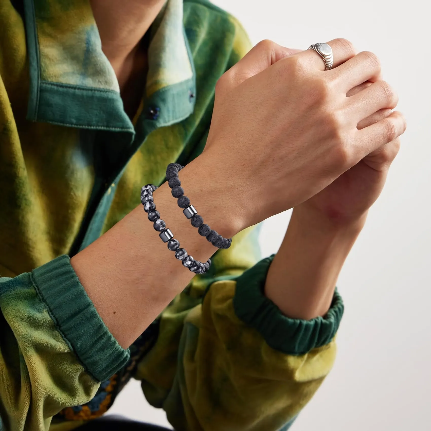 Occhio di Tigre Bracciale con Perline in Pietra Naturale e Cristallo Nero, Regolabile per Uomo e Donna - immagine 2