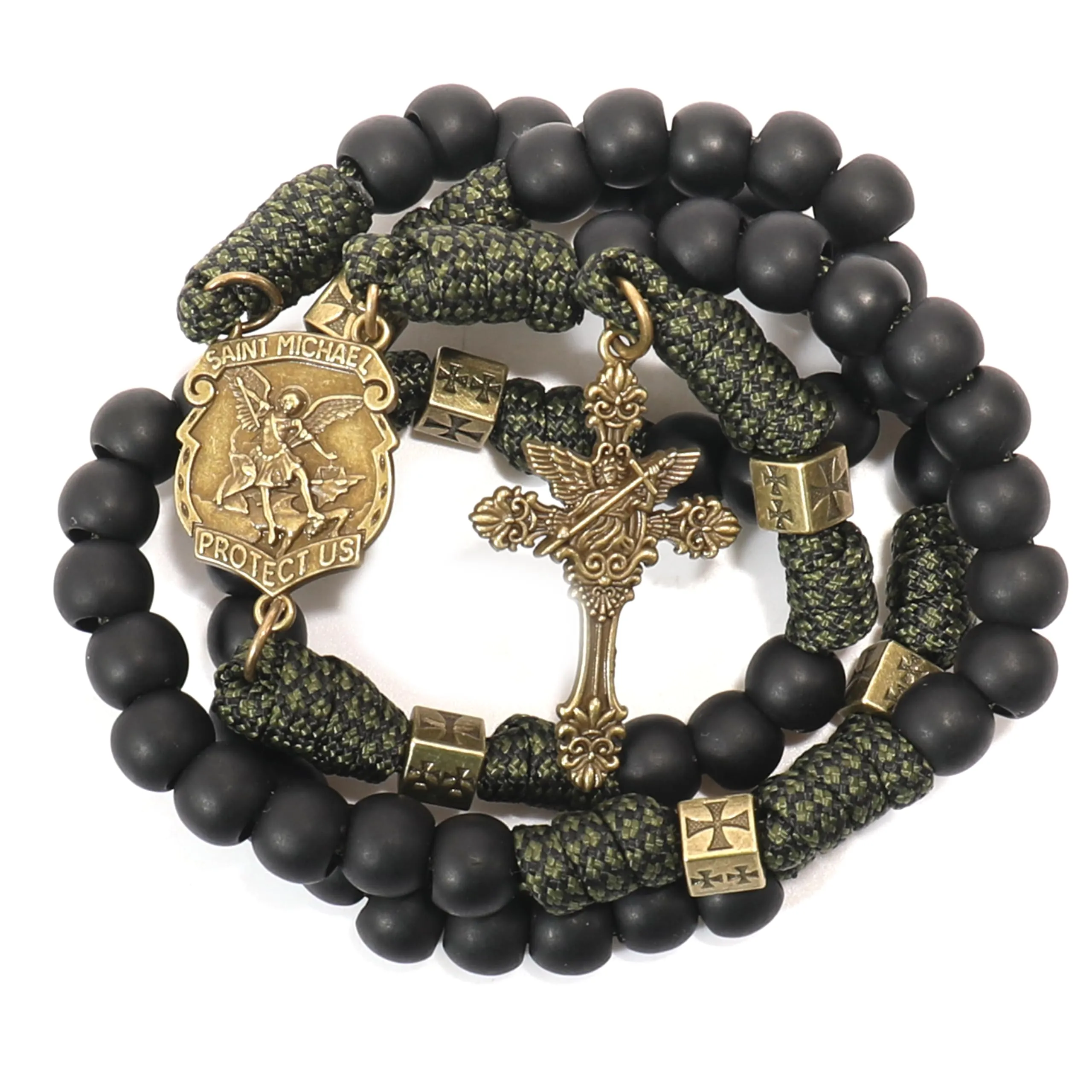 Nazareth Store Collana con rosario in paracord resistente e robusto in metallo color bronzo antico, perline di preghiera nere opache con medaglia di San e crocifisso - immagine 1