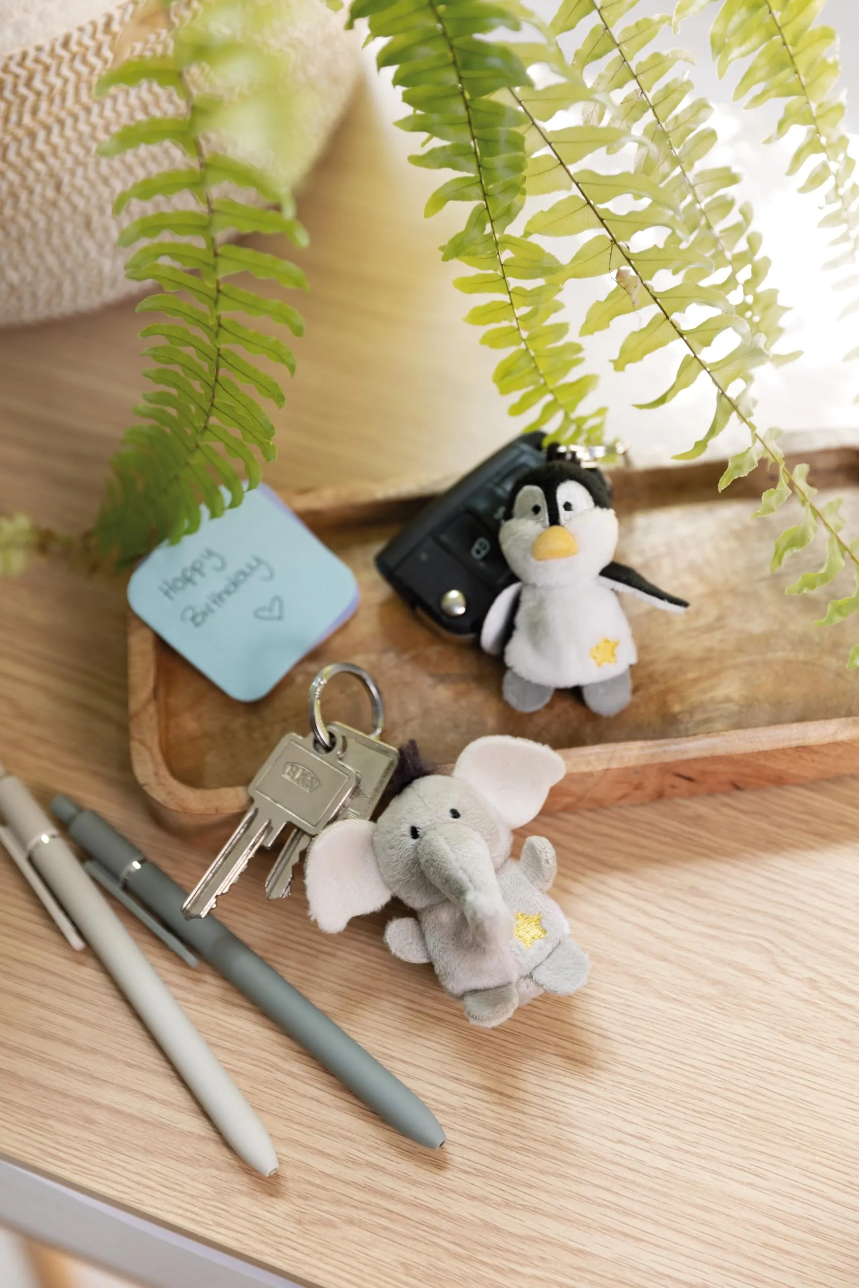 NICI Portachiavi pinguino con stella 5cm - nero - Un compagno fedele per zaino o borsa, portachiavi per tutte le età | 62089 - immagine 5