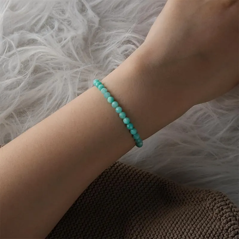 Ruby Bracciale con perle da donna - Bracciale di alta qualità da 4 mm realizzato con pietre naturali autentiche sfaccettate - Con confezione regalo inclusa - immagine 2