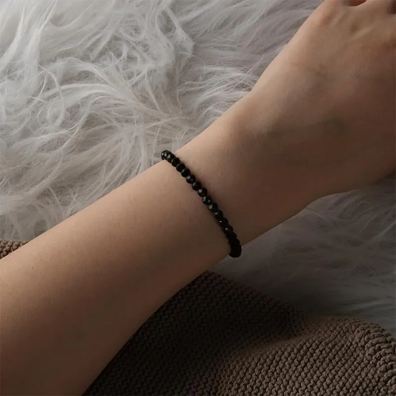 Ruby Bracciale con perle da donna - Bracciale di alta qualità da 4 mm realizzato con pietre naturali autentiche sfaccettate - Con confezione regalo inclusa - immagine 2