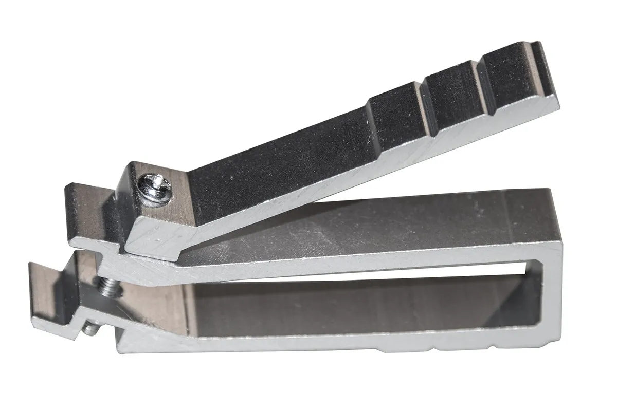 Attrezzo Inseritore Dadi Armadi Rack - immagine 1