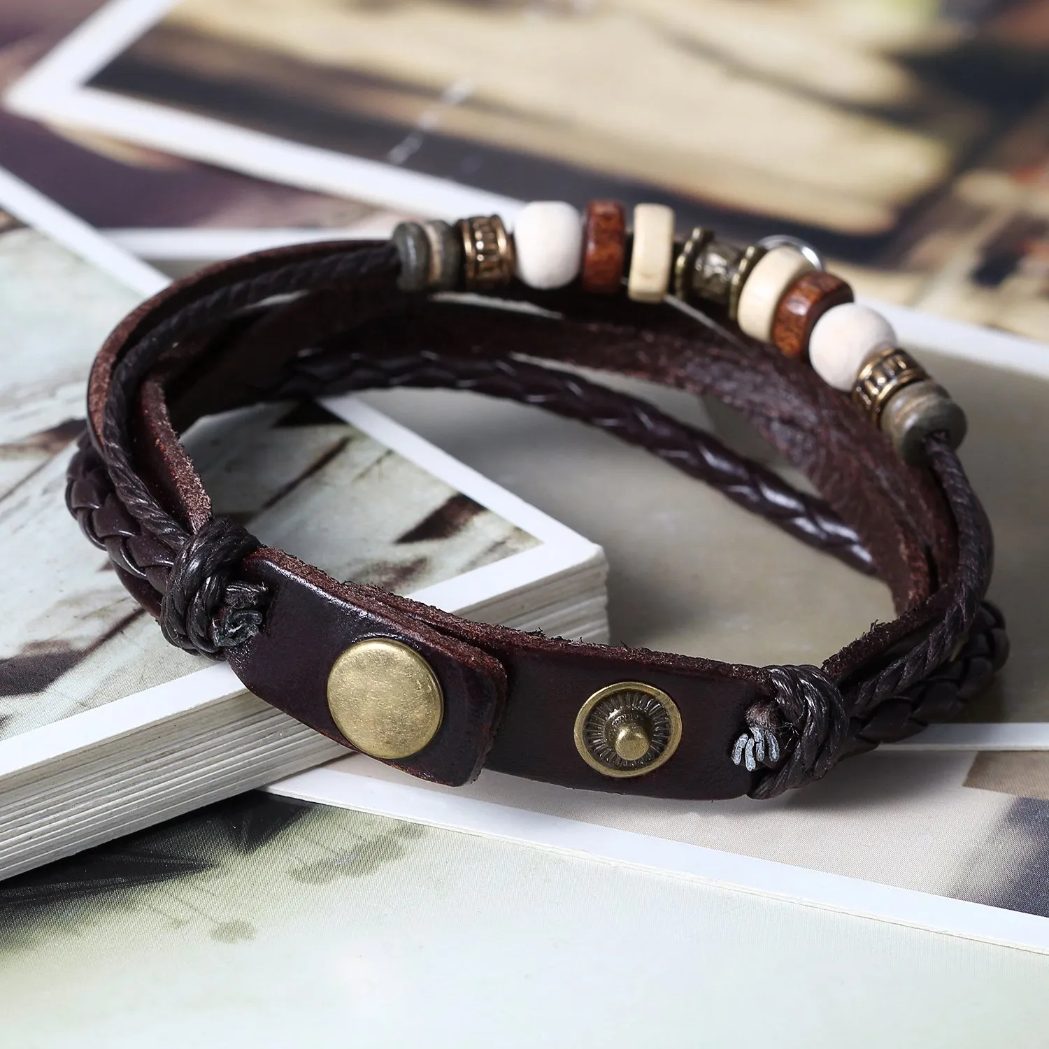 Flongo 2pcs Bracciali per amanti coppie, Yin Yang Tai Chi ciondolo nero bianco, Bracciali in pelle intrecciata tribal, buon regalo di San Valentino/Natale (C) - immagine 4